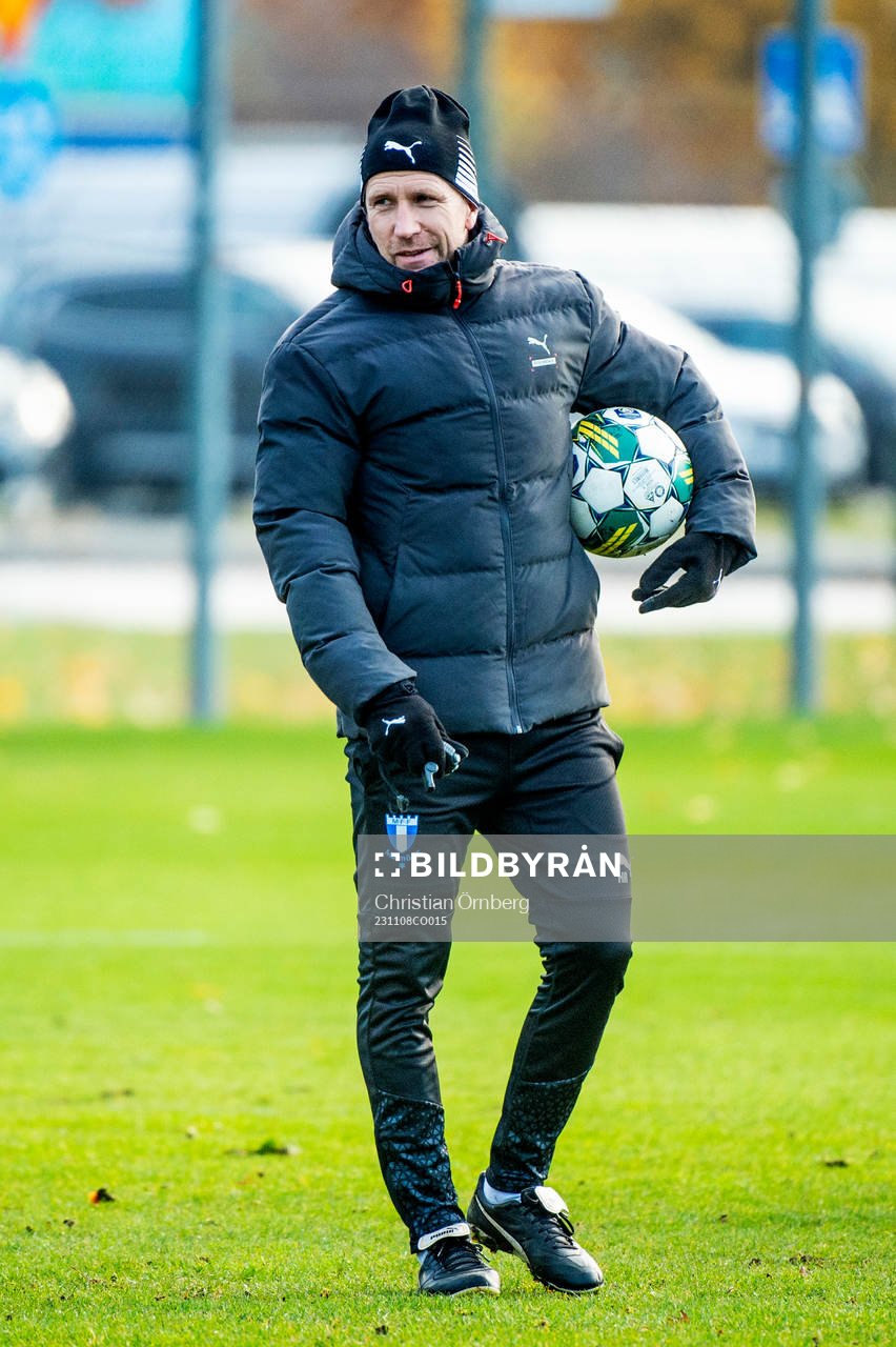 Tränare Henrik Rydström