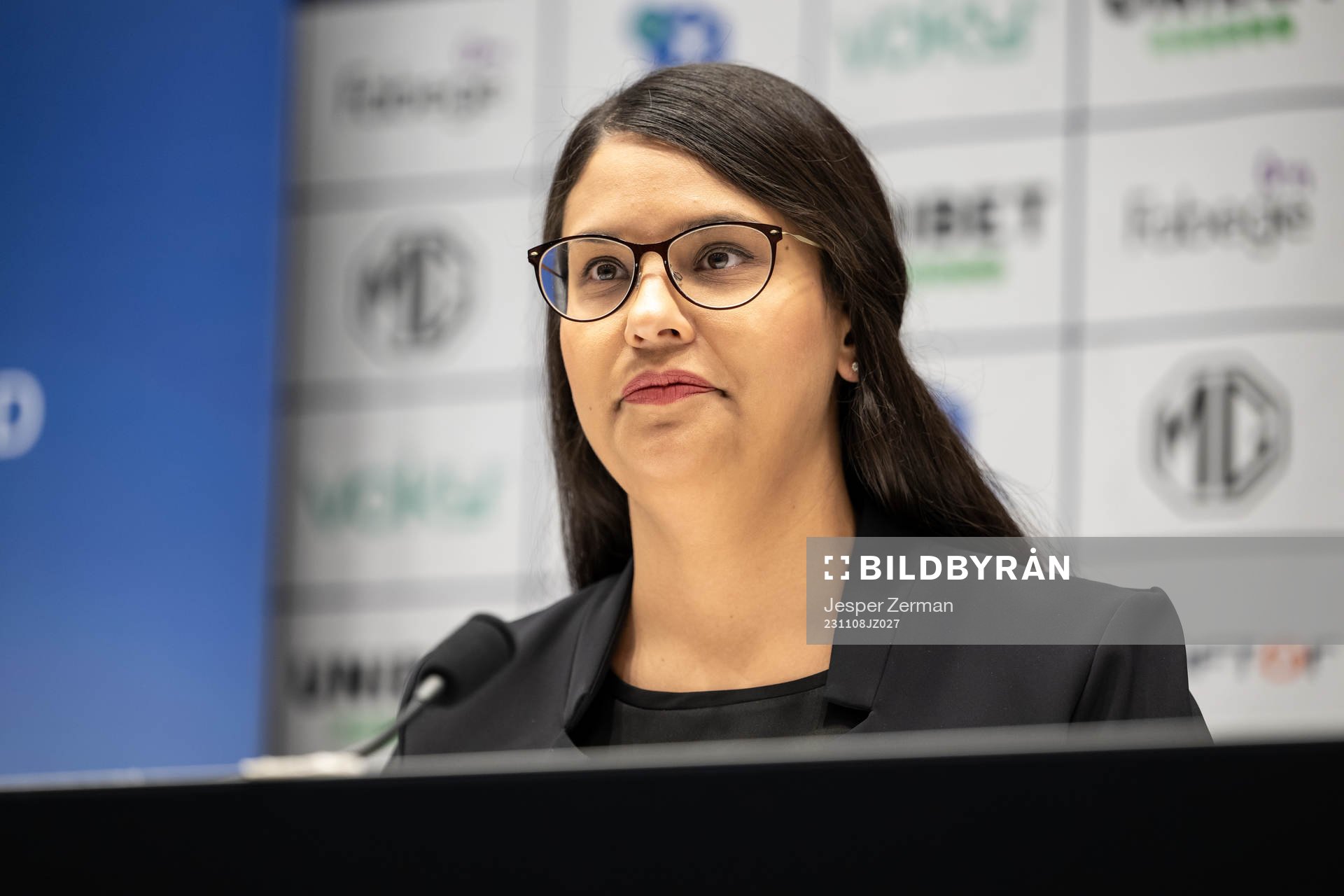 Sara Kukka-Salam, kommunstyrelsens ordförande i Solna stad, under en presskonferens anordnad av AIK Fotboll, Solna Stad och Fabege den 8 november 2023 i Stockholm.
