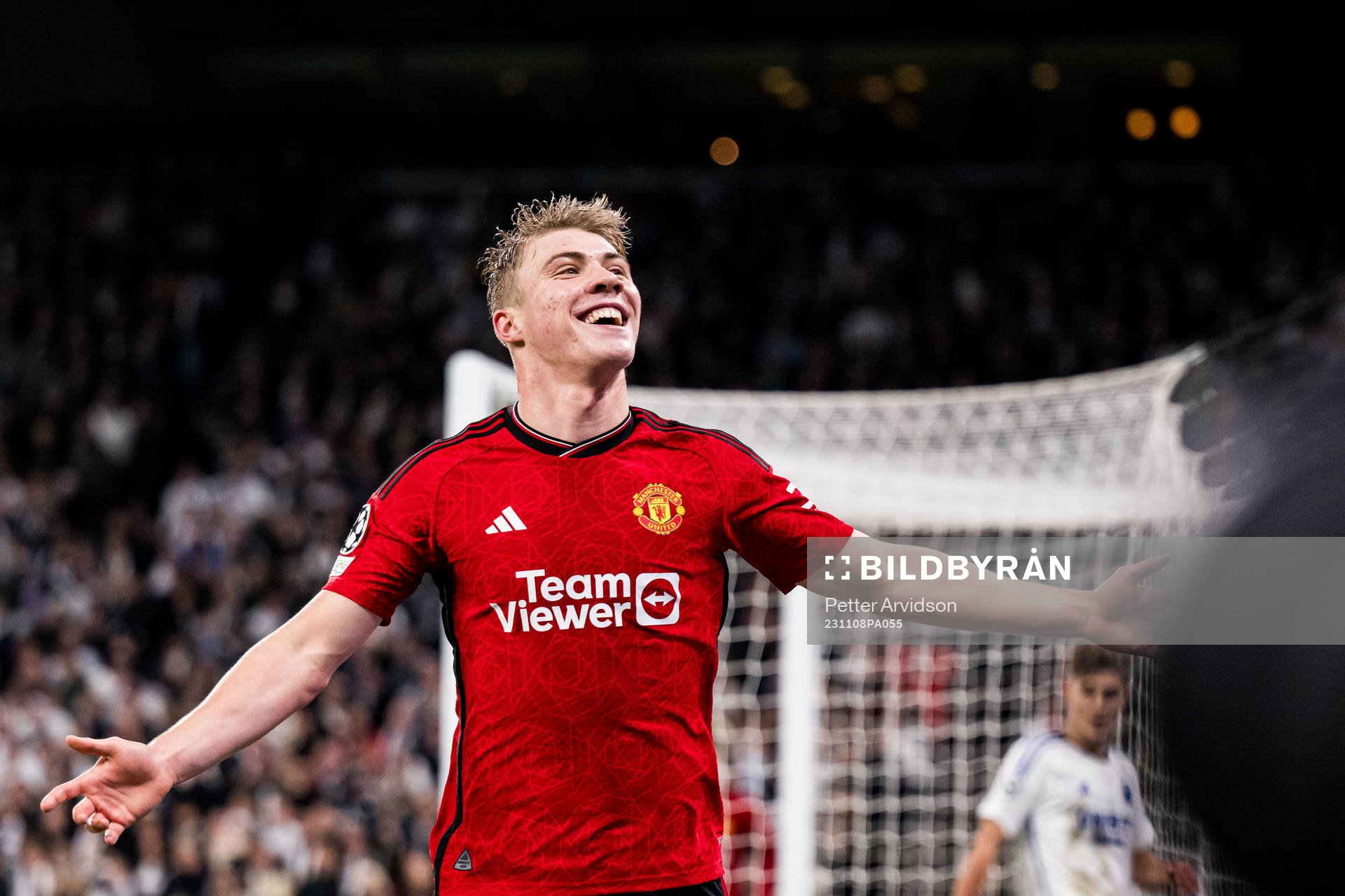 Rasmus Højlund of Manchester United celebrates
