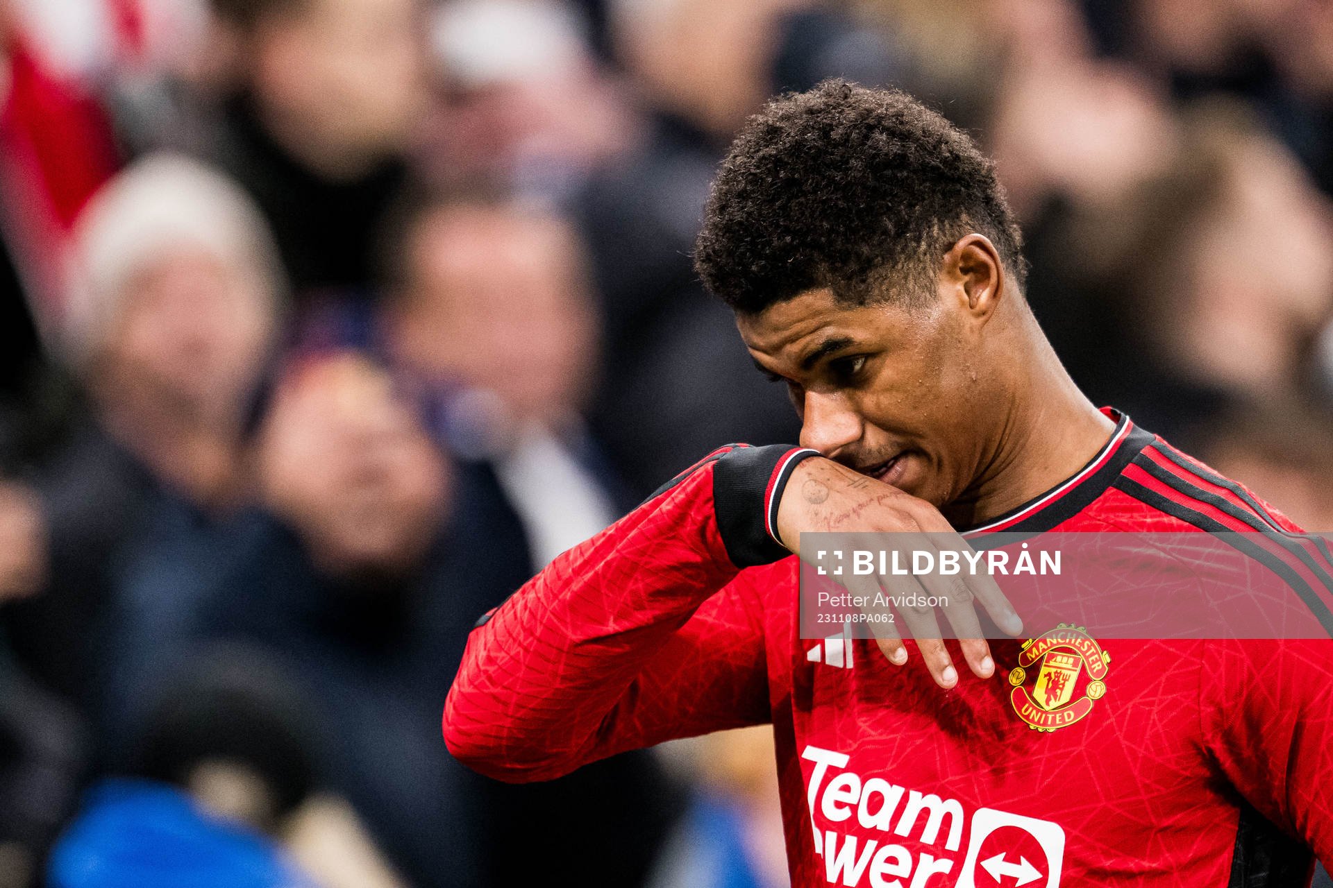 Marcus Rashford of Manchester United looks dejected