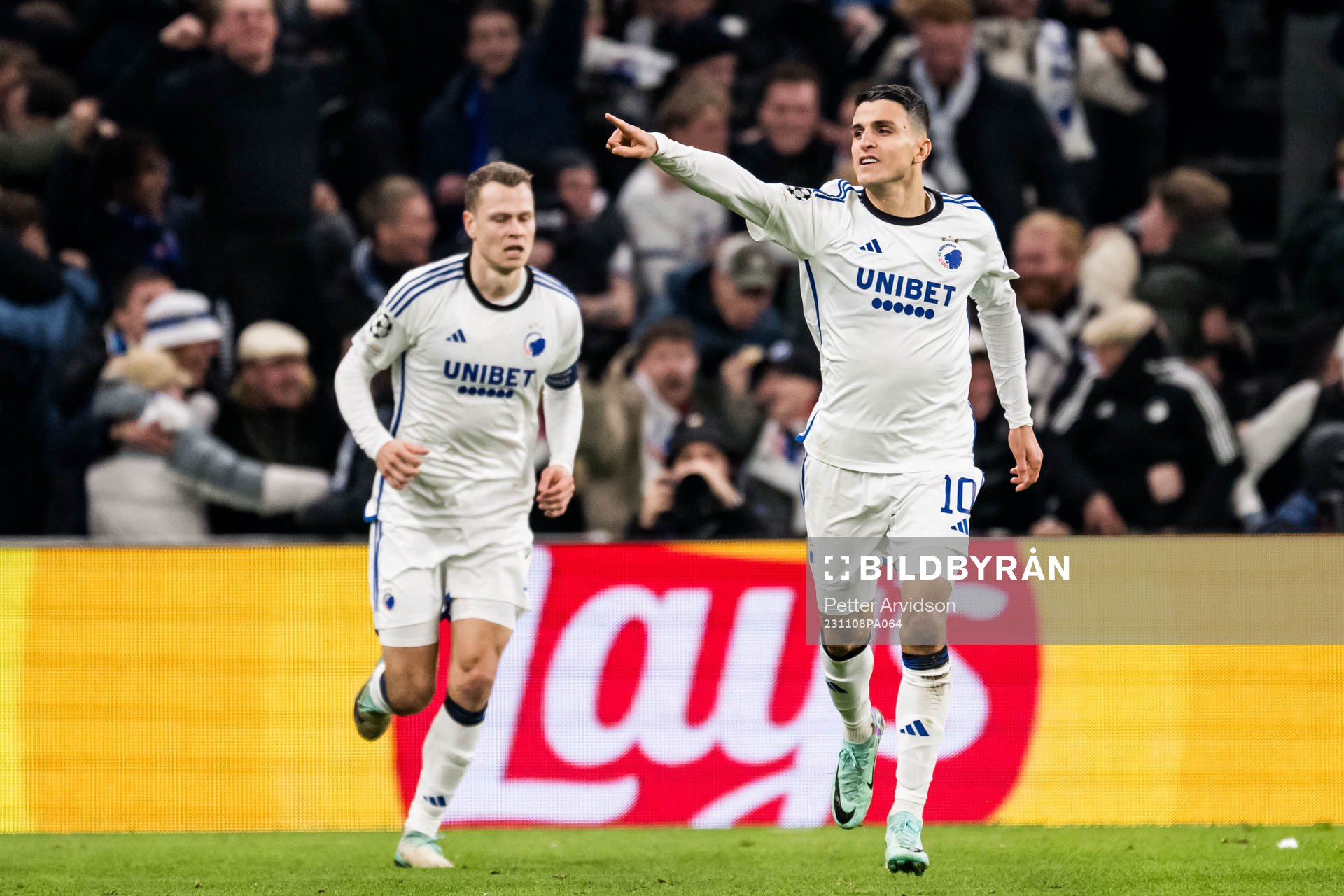 Mohamed Elyounoussi of FC Copenhagen celebrates
