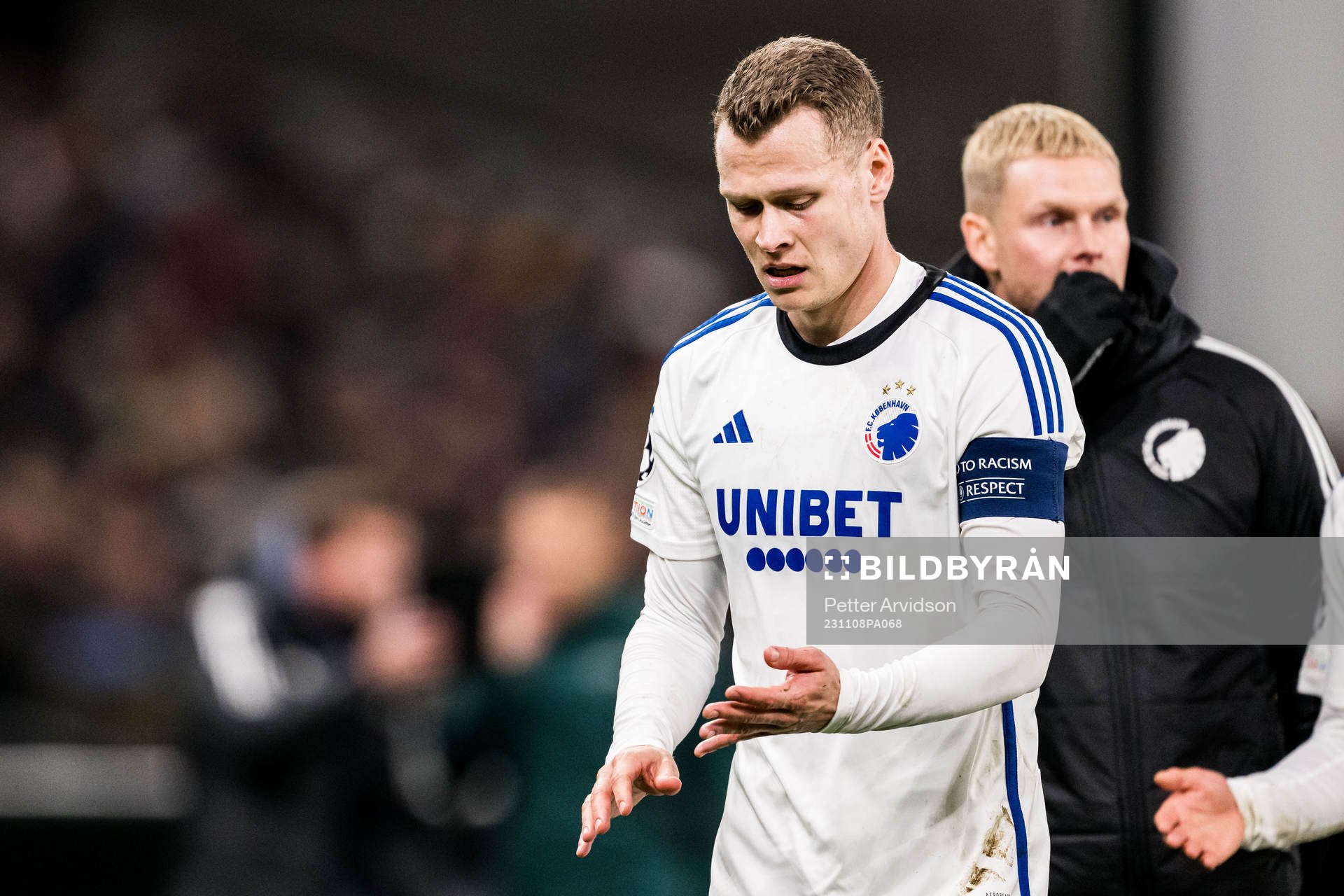Viktor Claesson of FC Copenhagen looks dejected