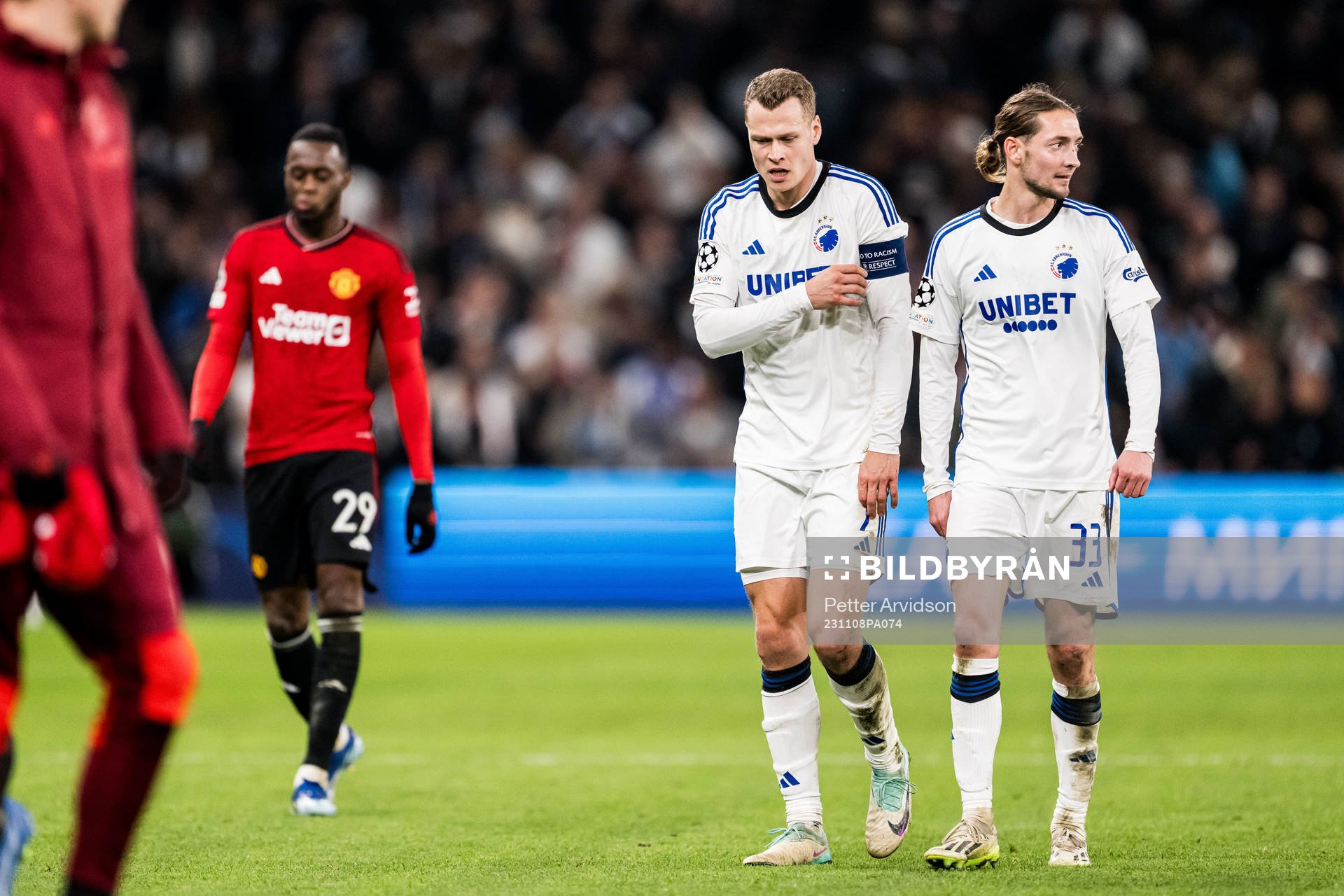 Viktor Claesson and Rasmus Falk of FC Copenhagen looks