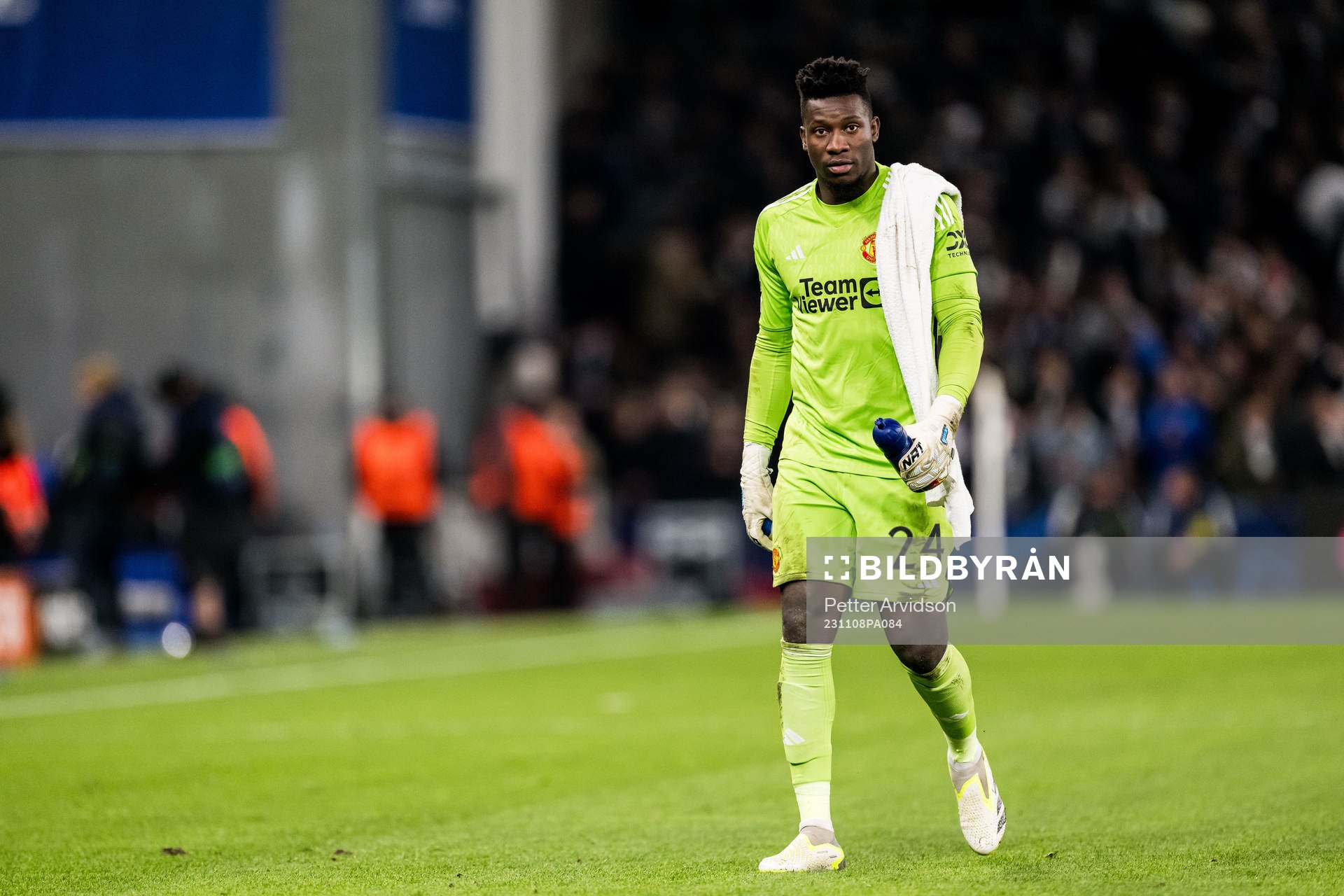 Goalkeeper André Onana of Manchester United looks dejected