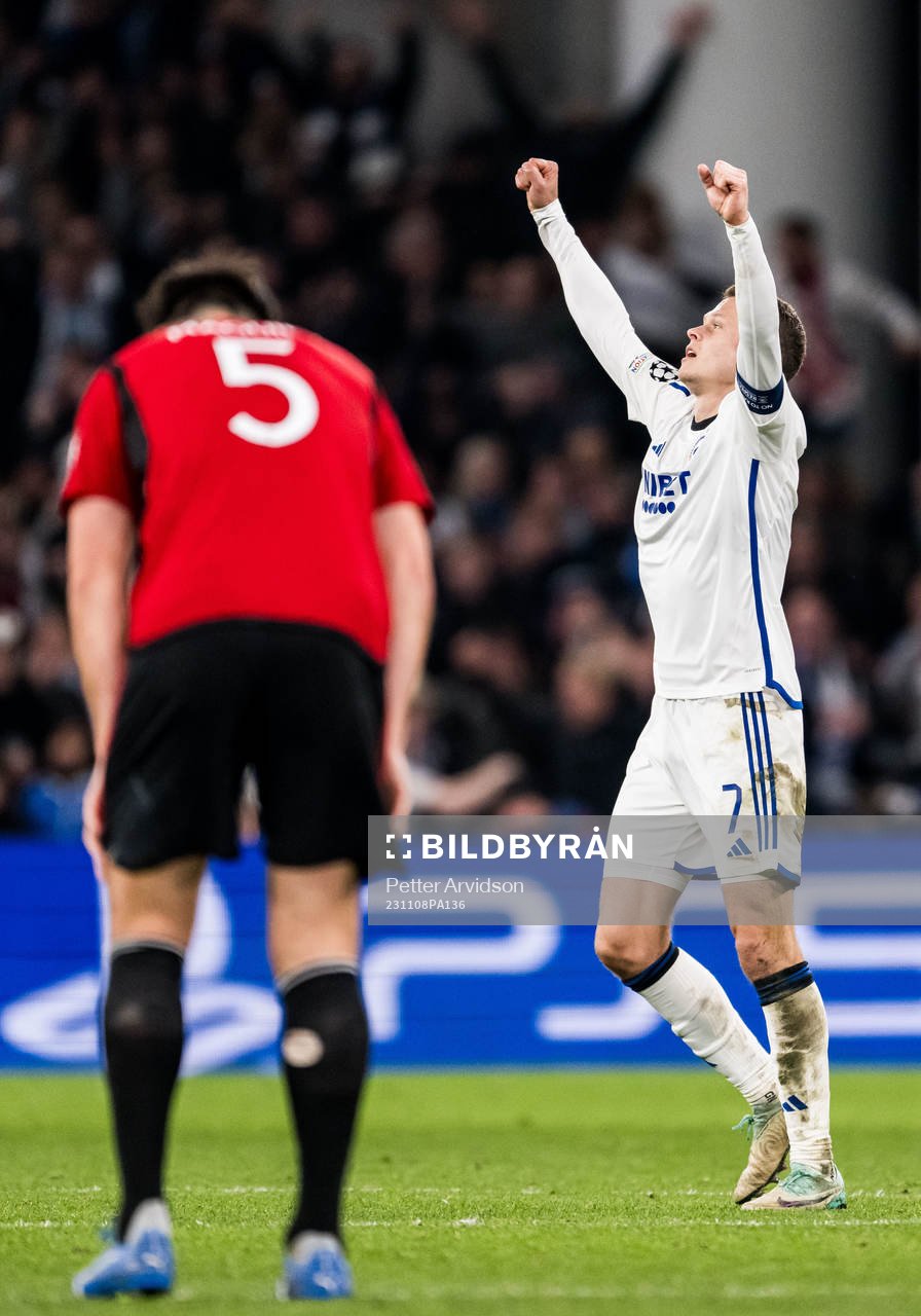 Viktor Claesson of FC Copenhagen celebrates