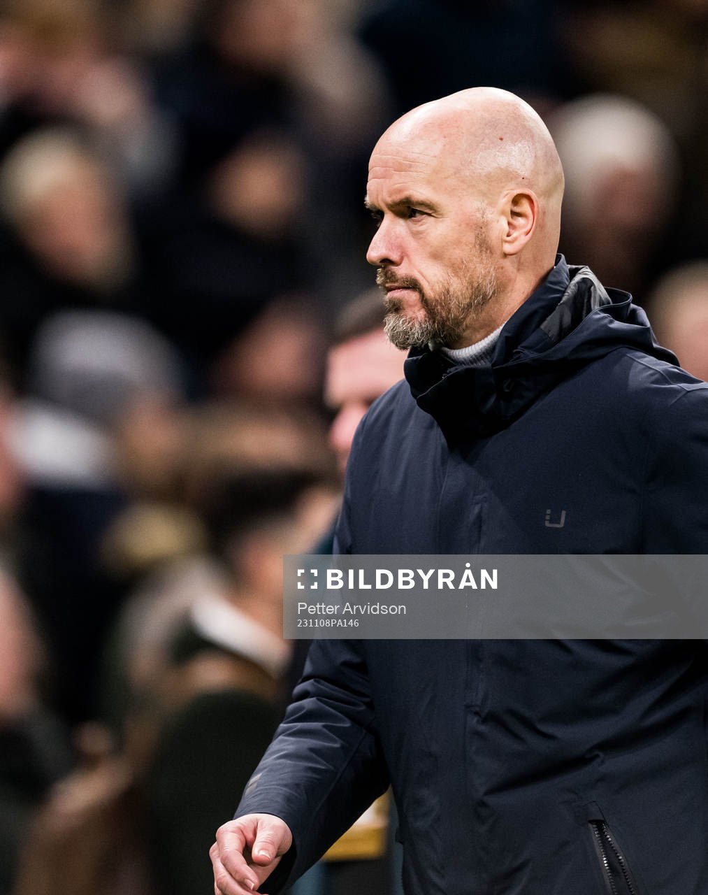 Head coach Erik ten Hag of Manchester United looks dejected
