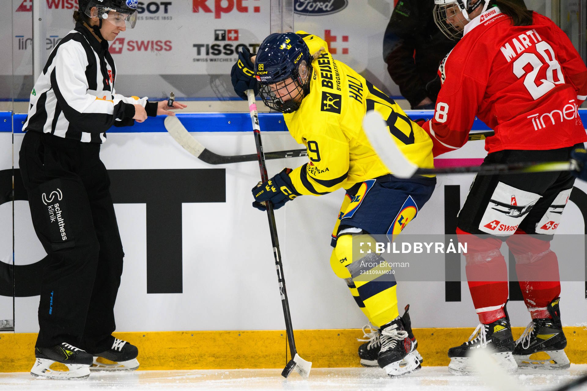 Nicole Hall of Sweden and Alina Marti of Switzerland