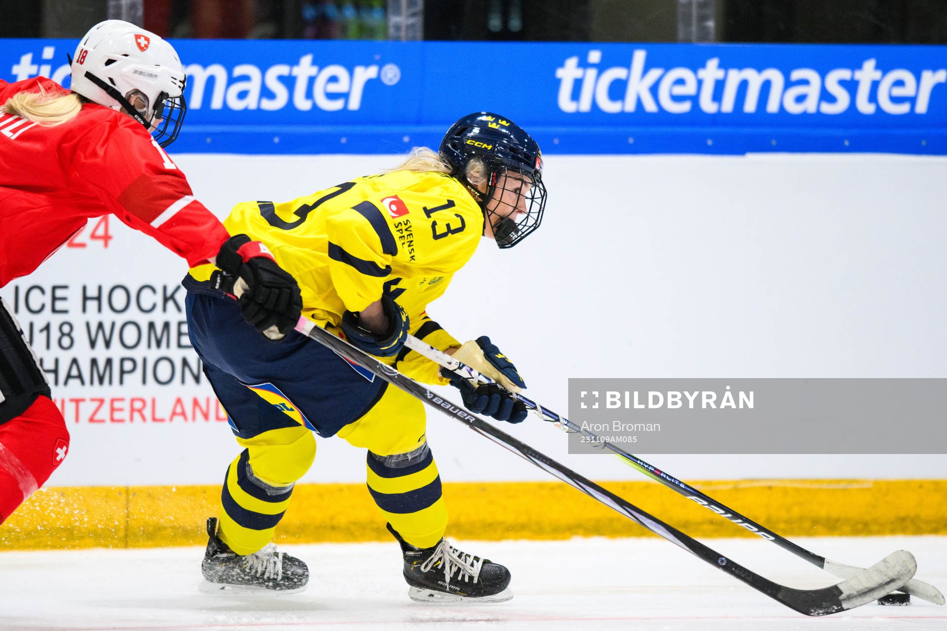 Stefanie Wetli of Switzerland and Wilma Sundin of Sweden