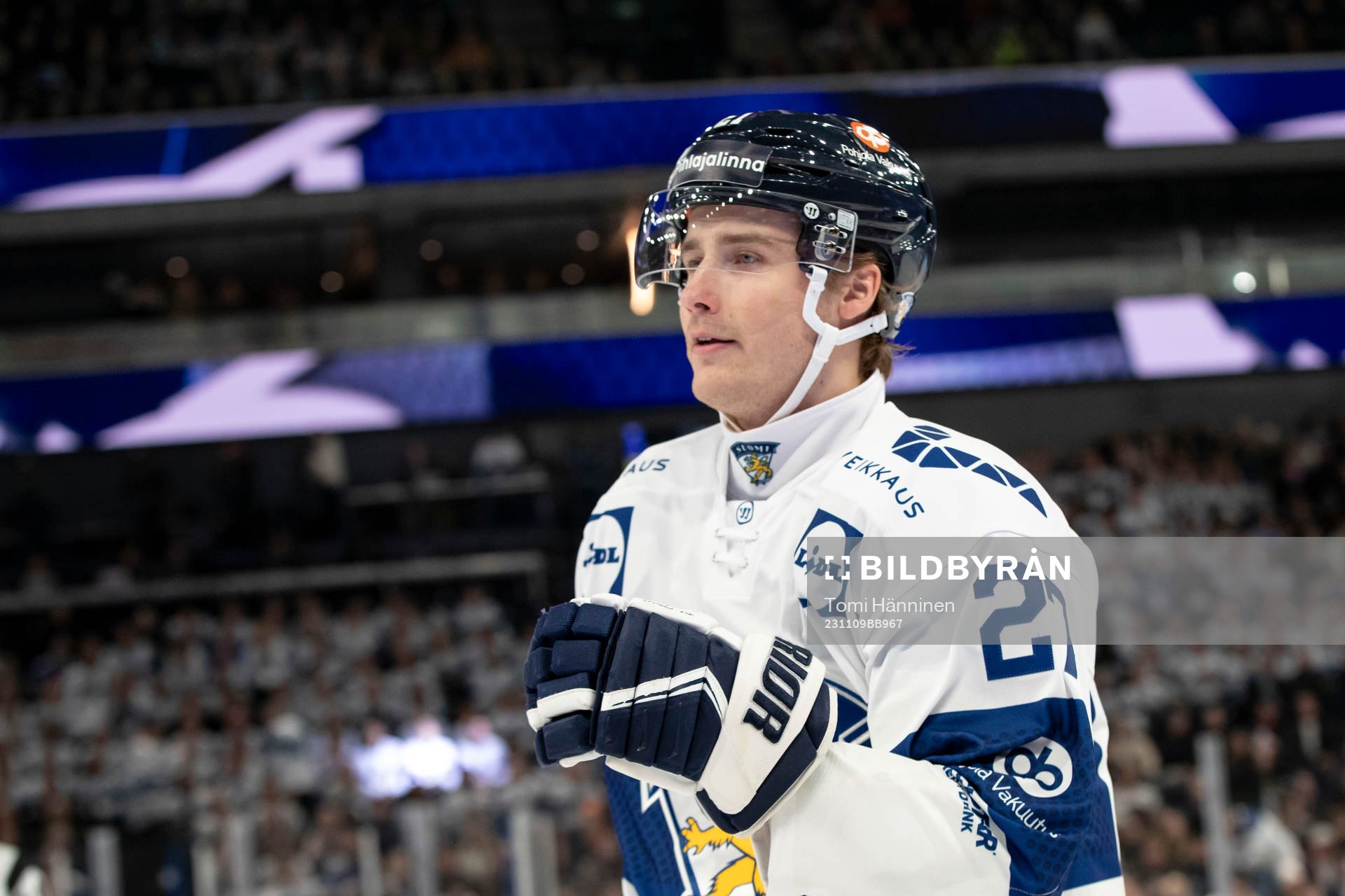 Janne Kuokkanen #27, FIN score 1-0