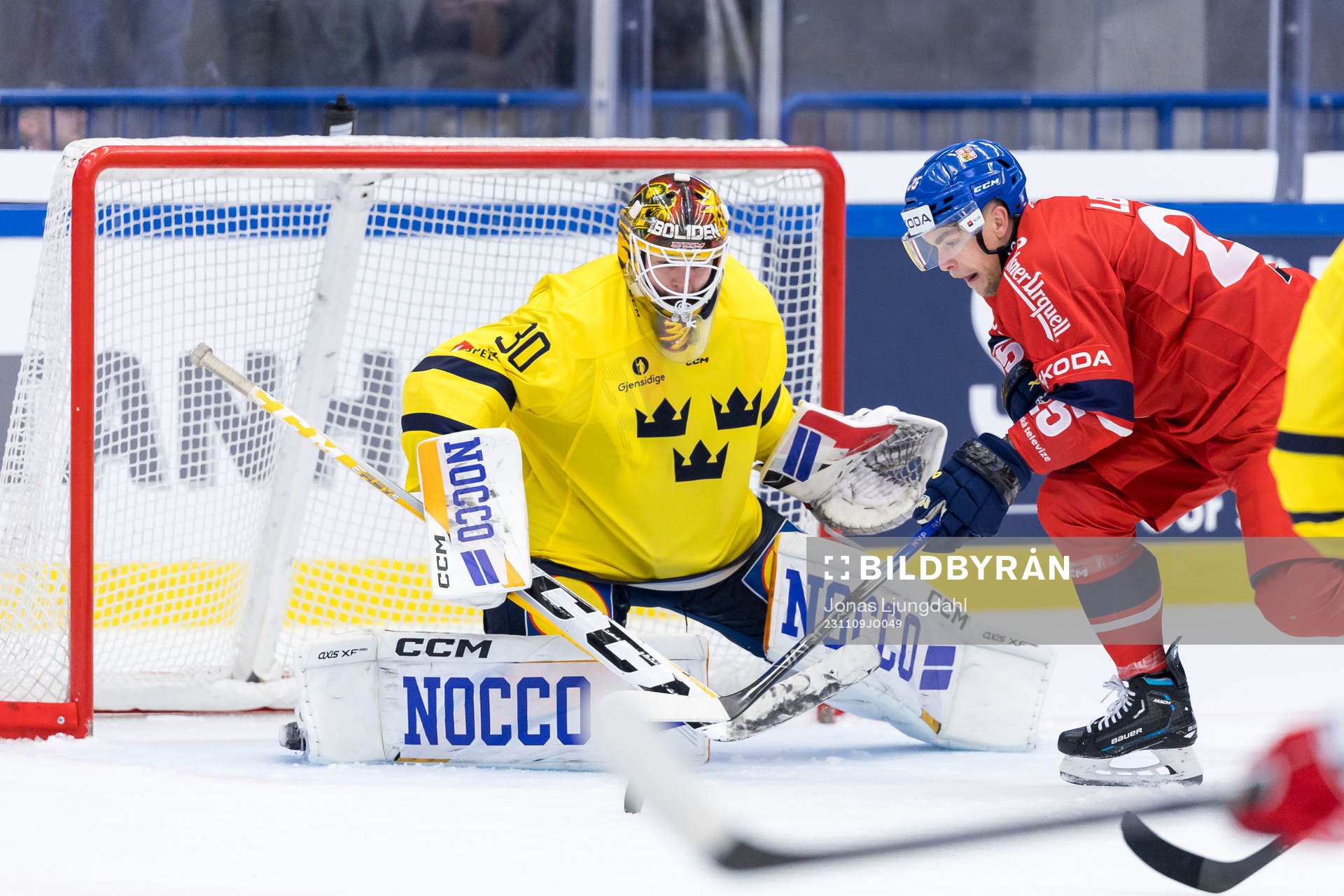 Linus Söderström of Sweden and Radan Lenc of Czech