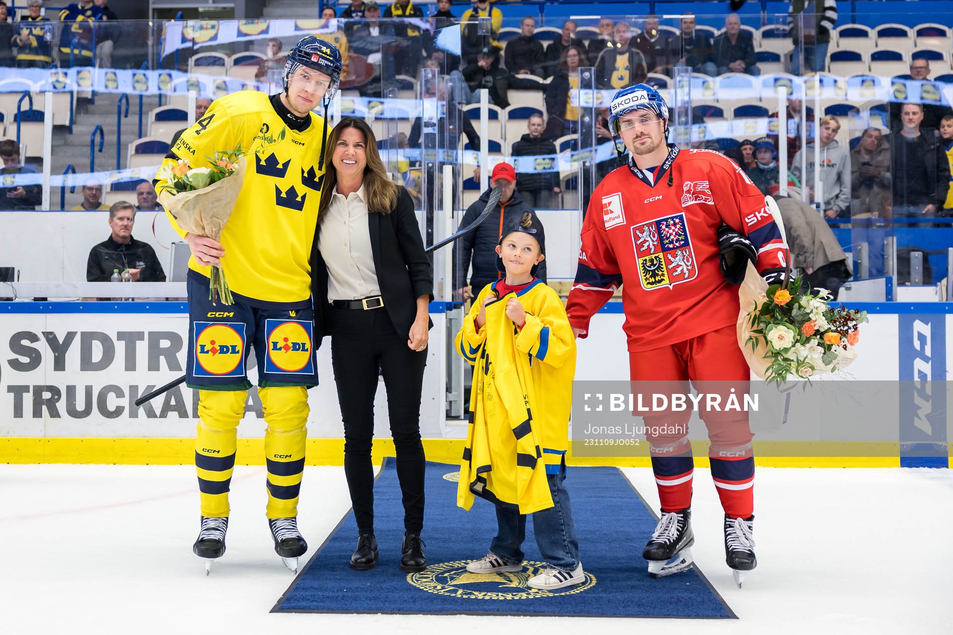 Victor Ejdsell of Sweden and Jakub Flek of Czech Republic