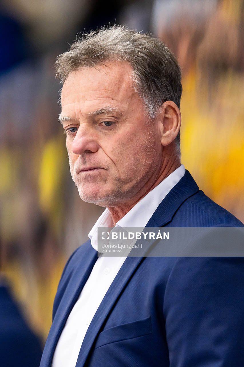 Head coach Radim Rulik of Czech Republic