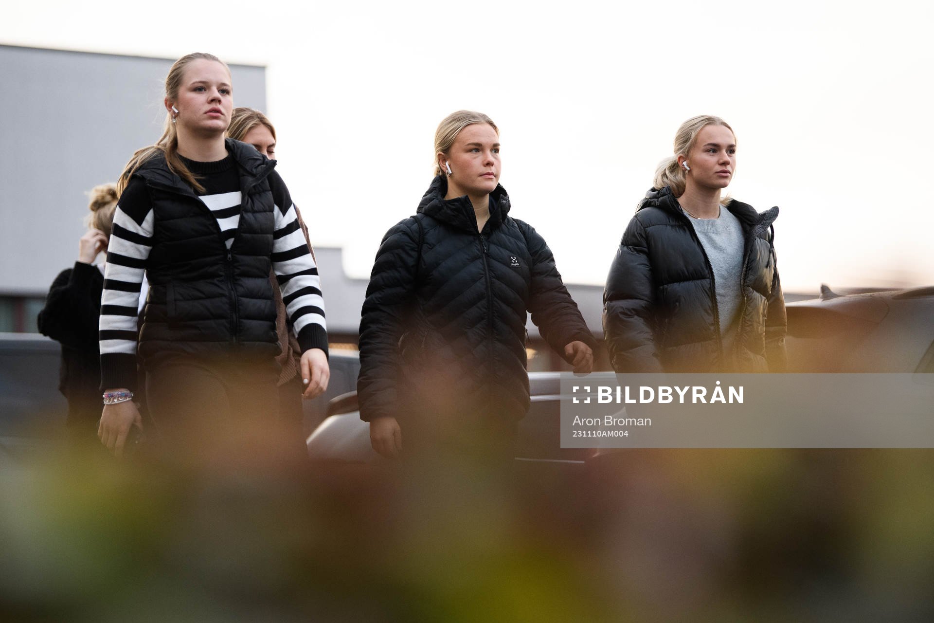 Mira Jungåker, Nicole Hall and Wilma Sundin of Sweden