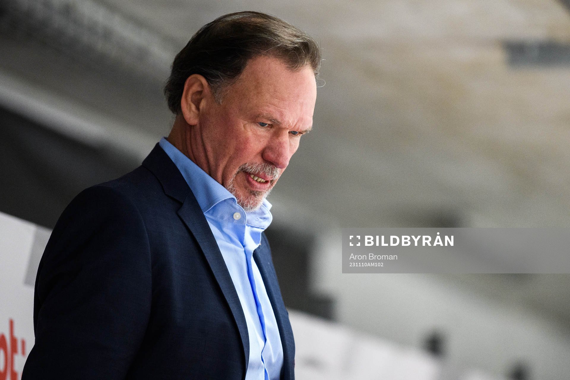 Head coach Colin Muller of Switzerland