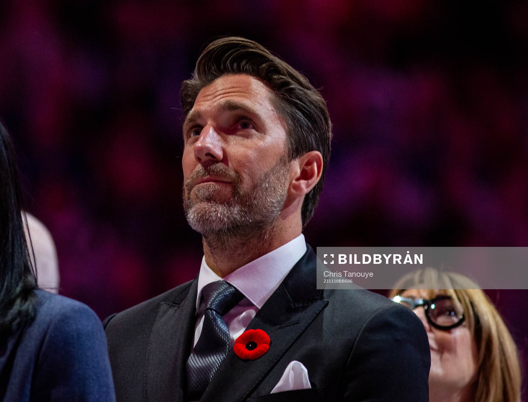 Henrik Lundqvist looks