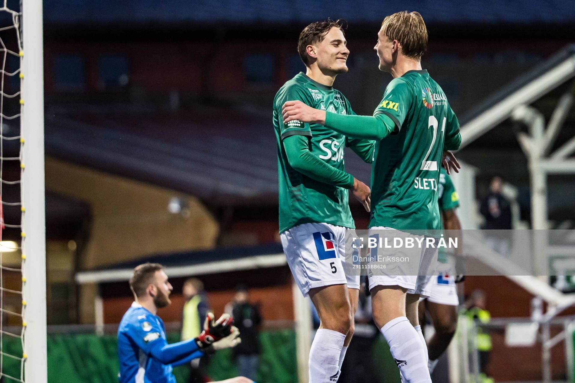Brages Pontus Rödin jublar