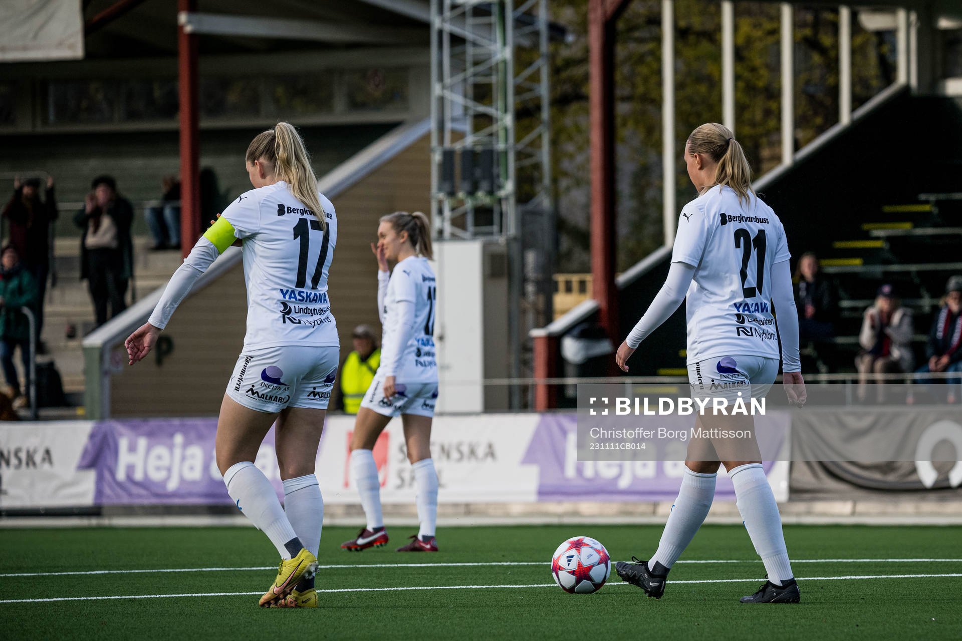 Kalmars Amanda Persson och Elin Blomberg deppar
