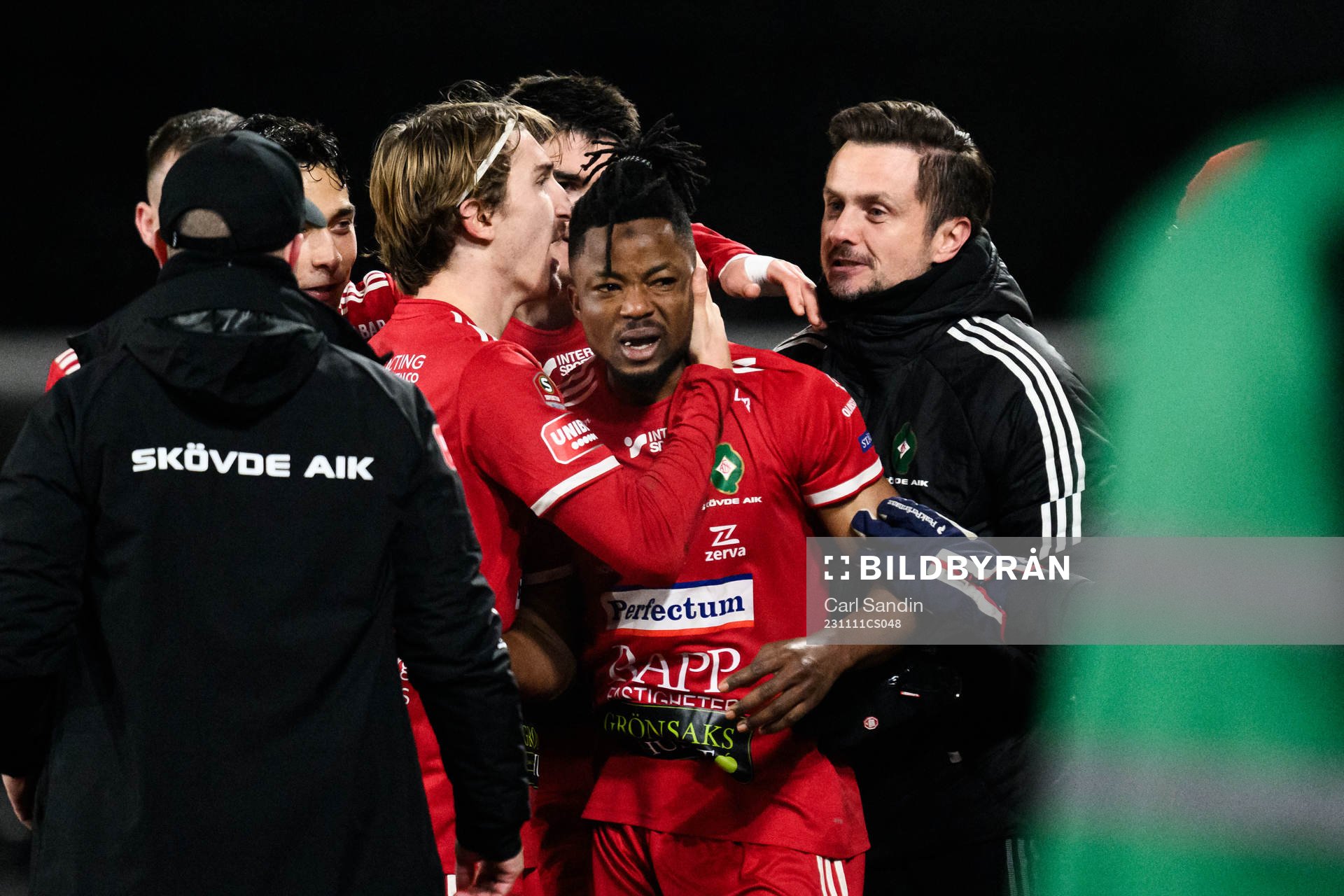 Skövde AIKs Azeez Temitope Yusuf jublar