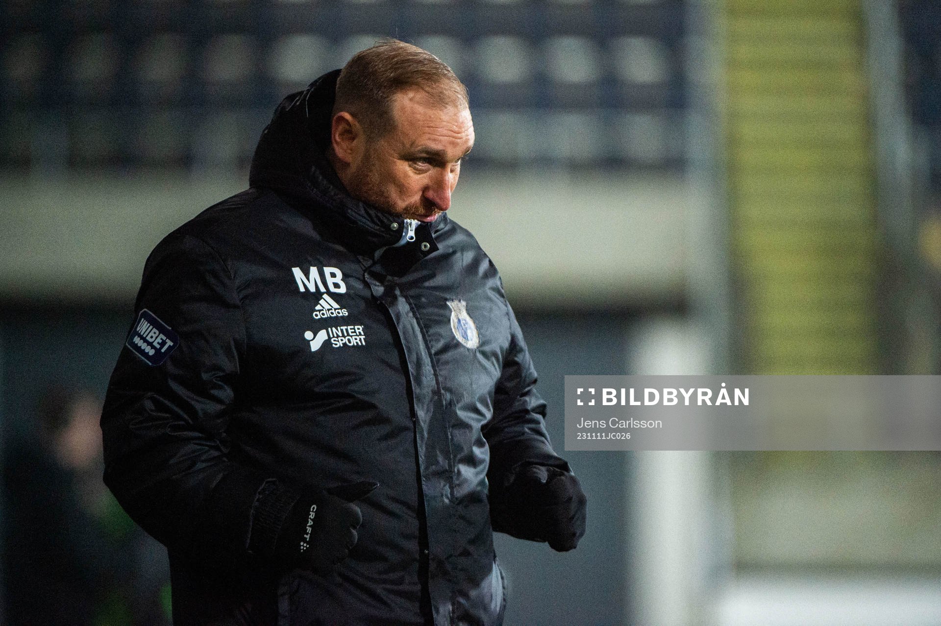 Gefles tränare Mikael Bengtsson under fotbollsmatchen i Superettan mellan Gefle och Trelleborg den 11 november 2023 i Gävle. 
