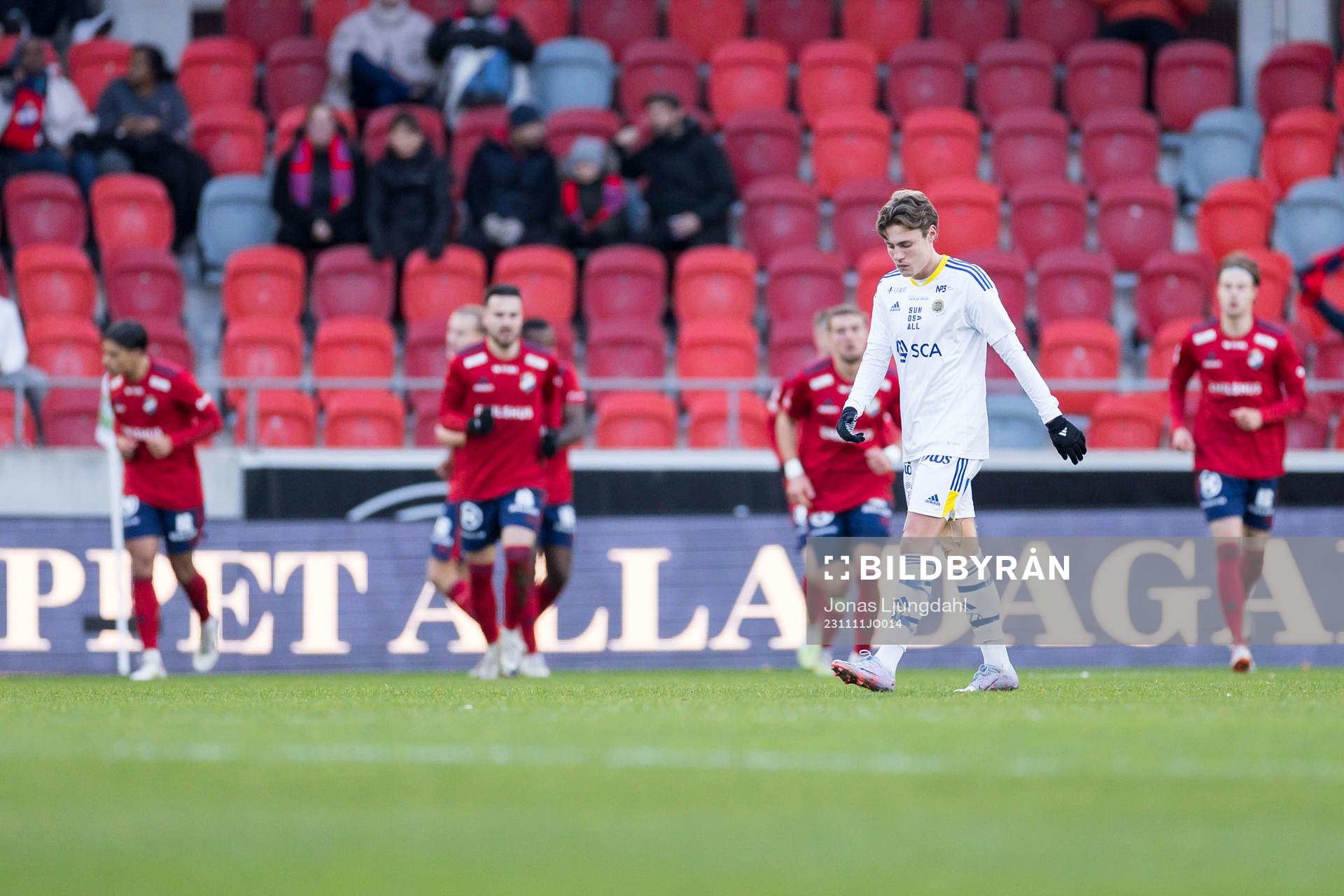 GIF Sundsvalls Jesper Carström deppar