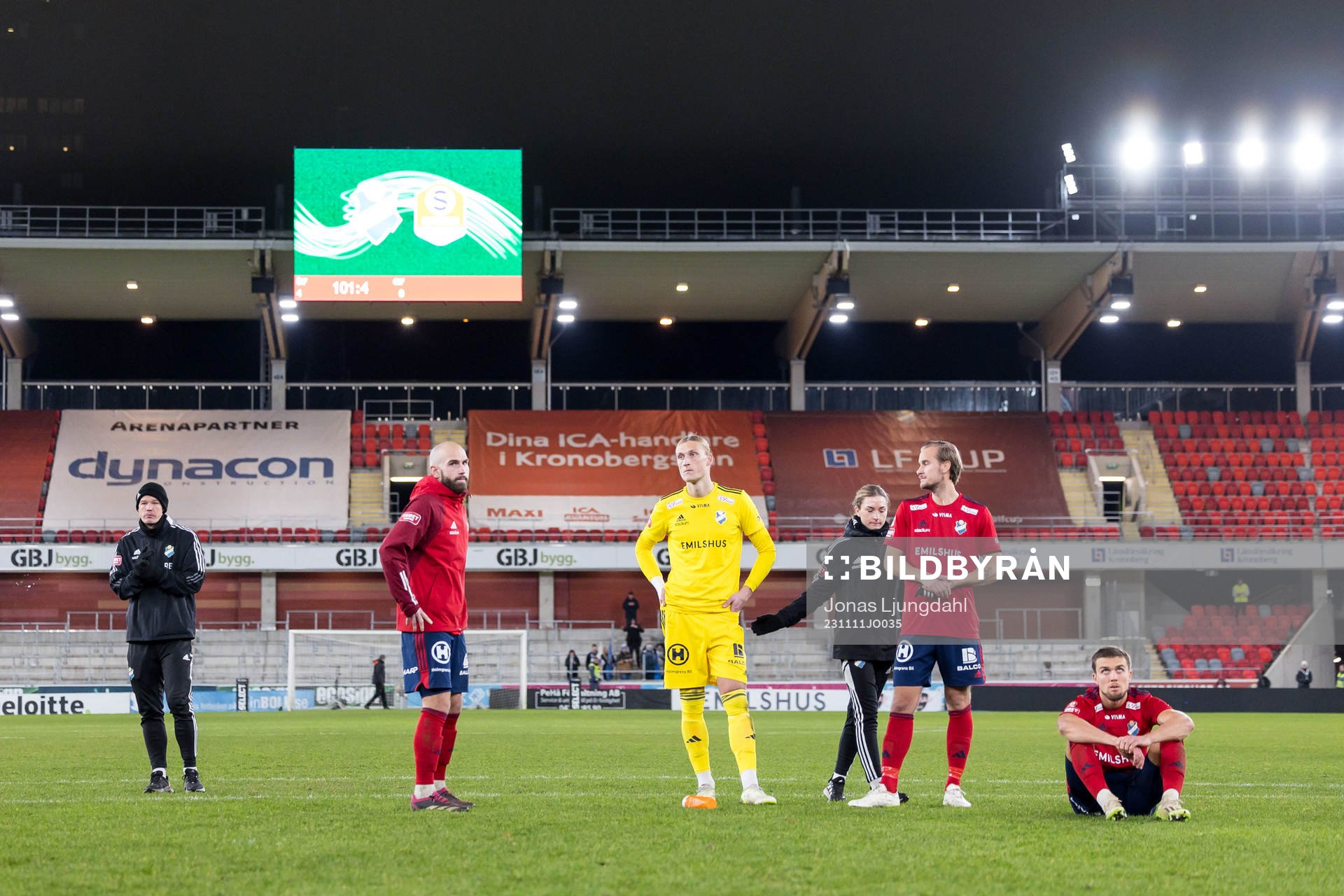 Österspelare deppar