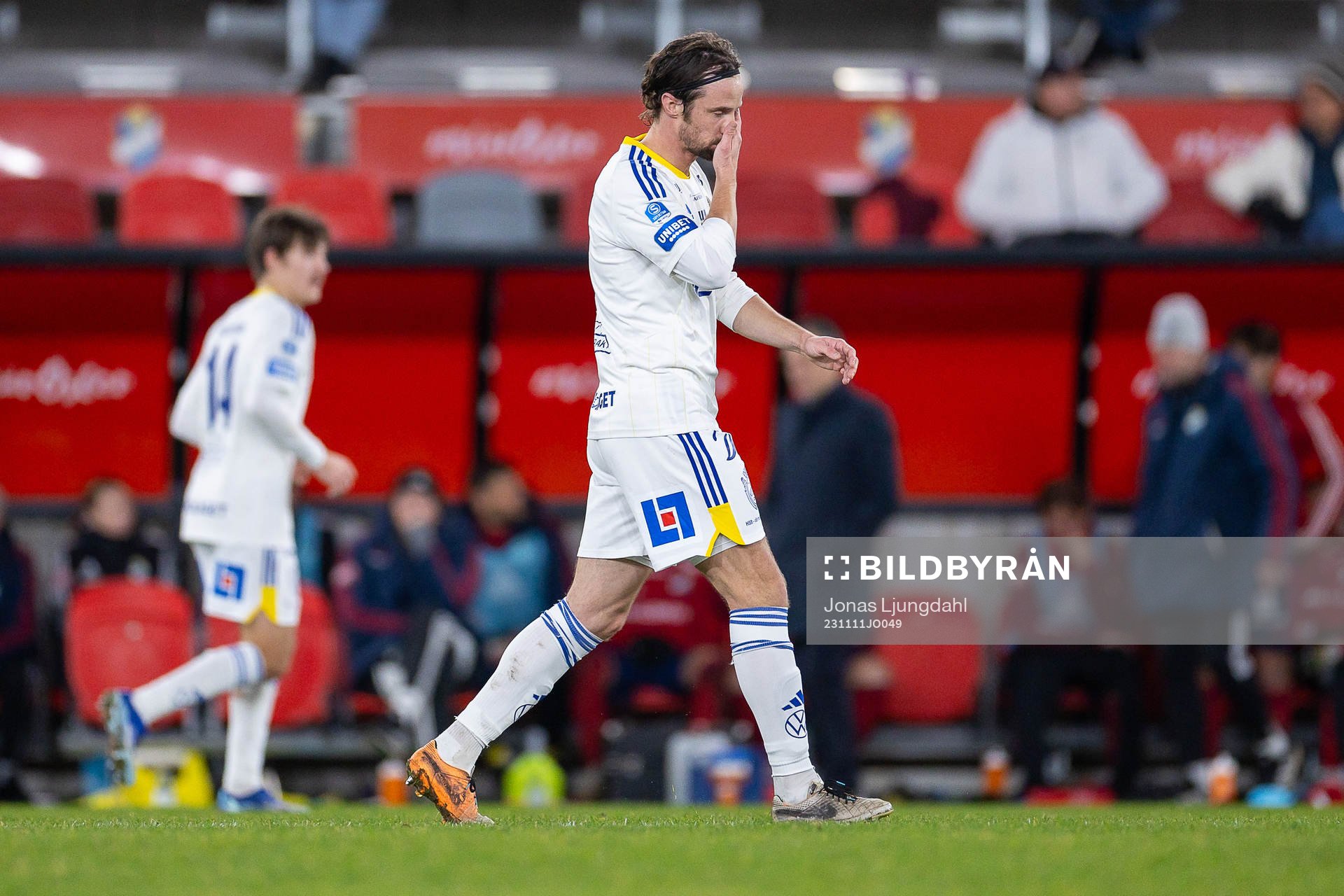 GIF Sundsvalls Linus Hallenius deppar