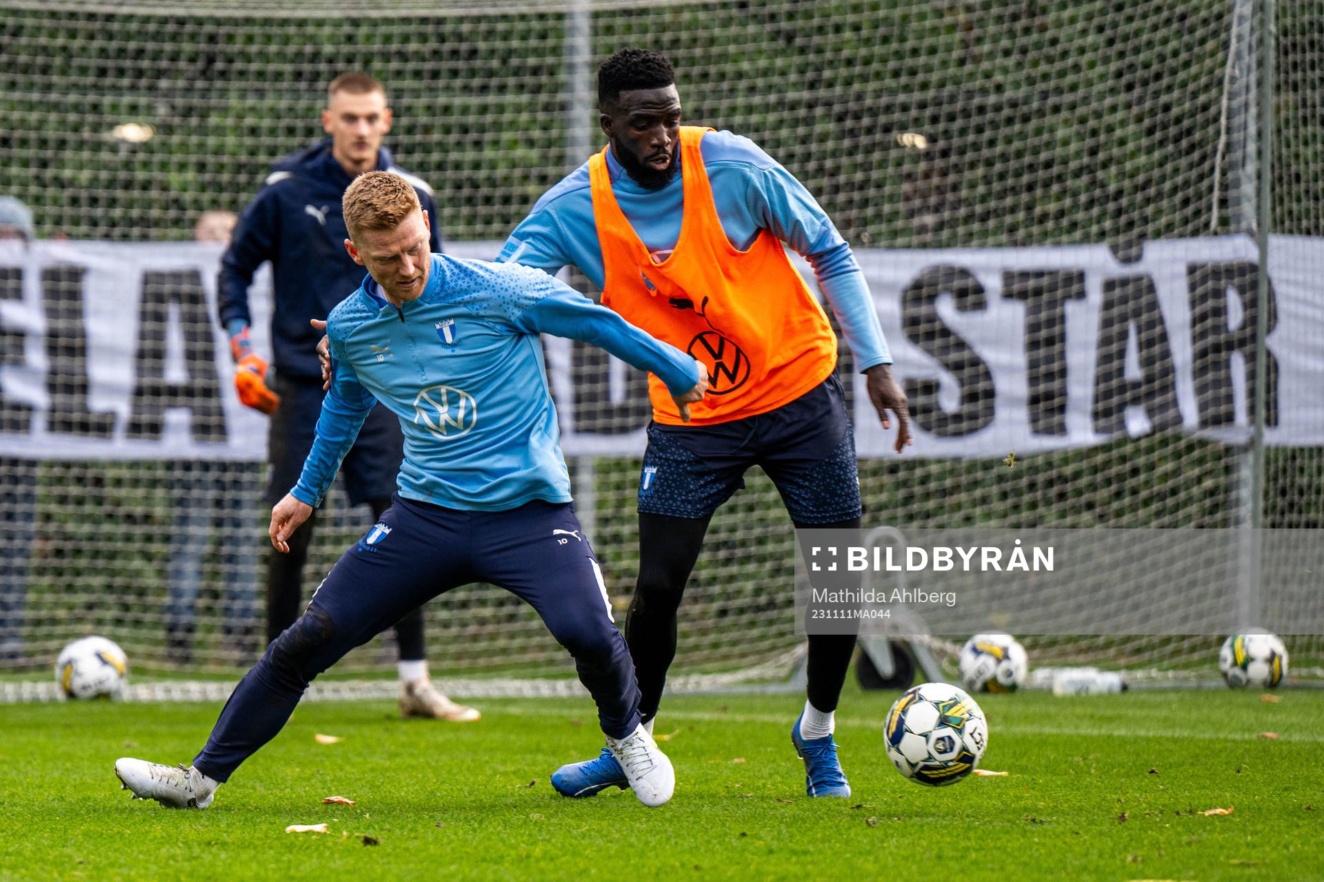 Anders Christiansen och +maunder en träning med Malmö FF
