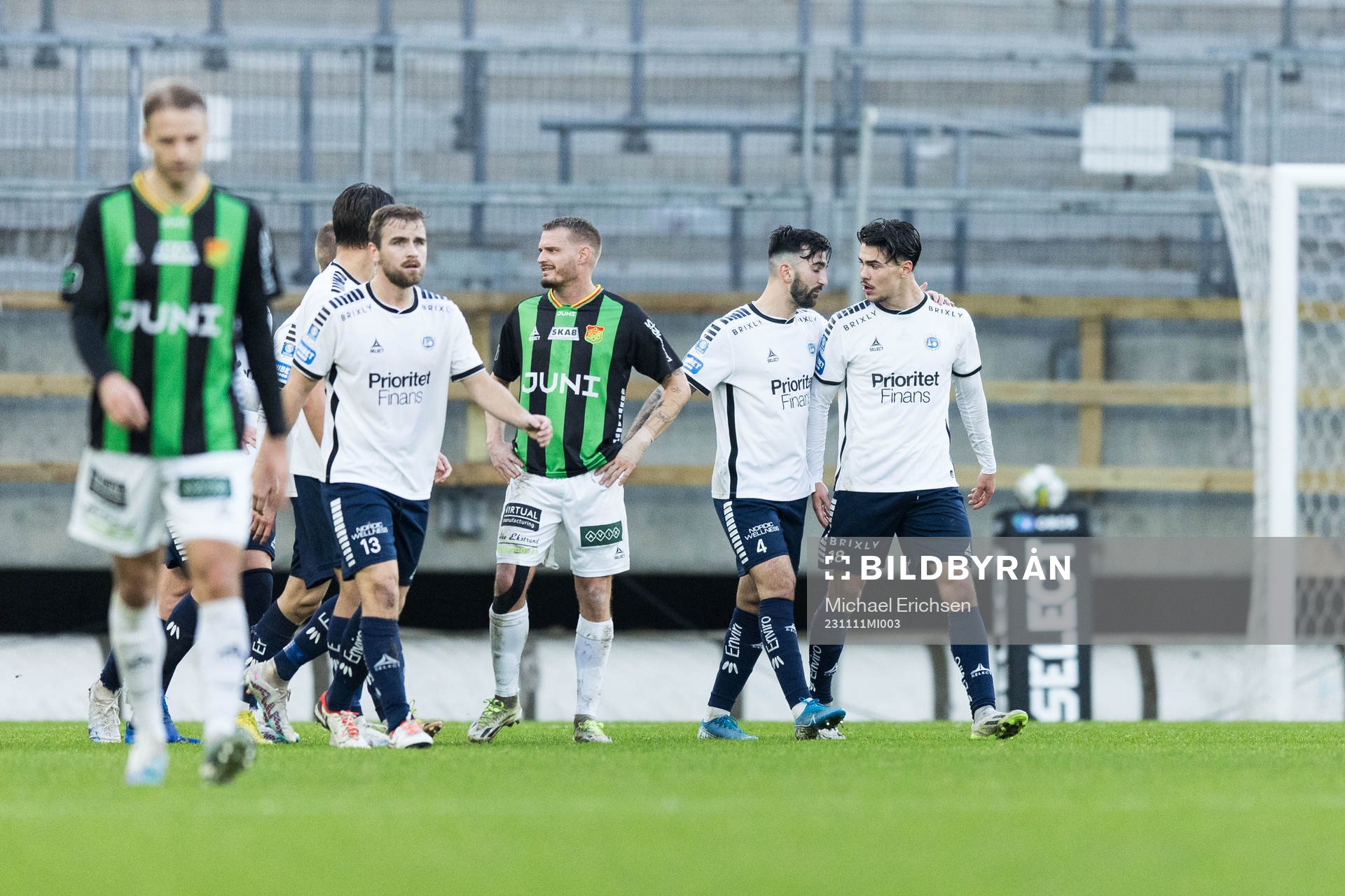 Utsiktens William Milovanovic jublar efter 0-1 under fotbollsmatchen i Superettan mellan GAIS och Utsikten den 11 november 2023 i Göteborg. 