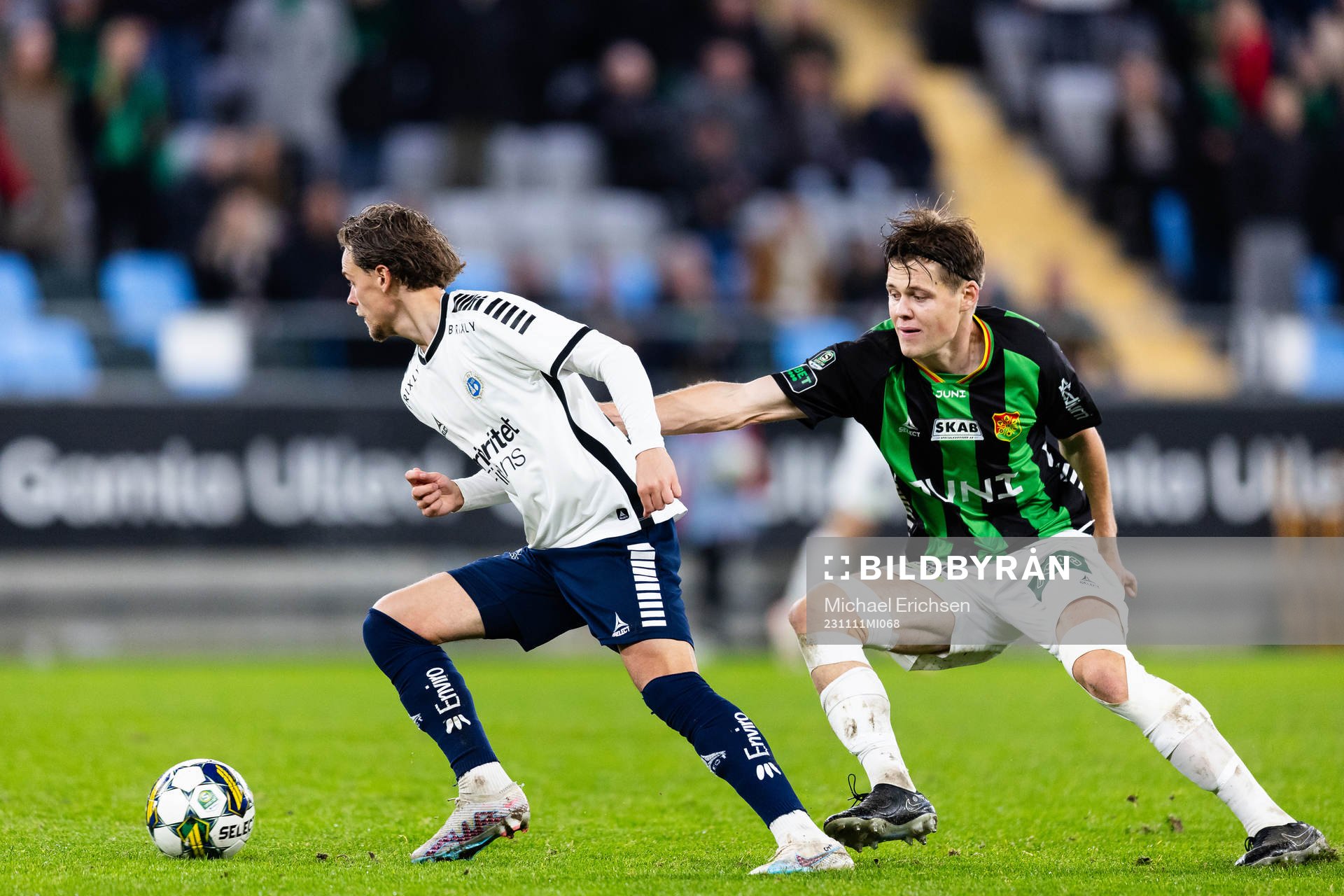 Utsiktens Fredrik Martinsson och GAIS Axel Henriksson