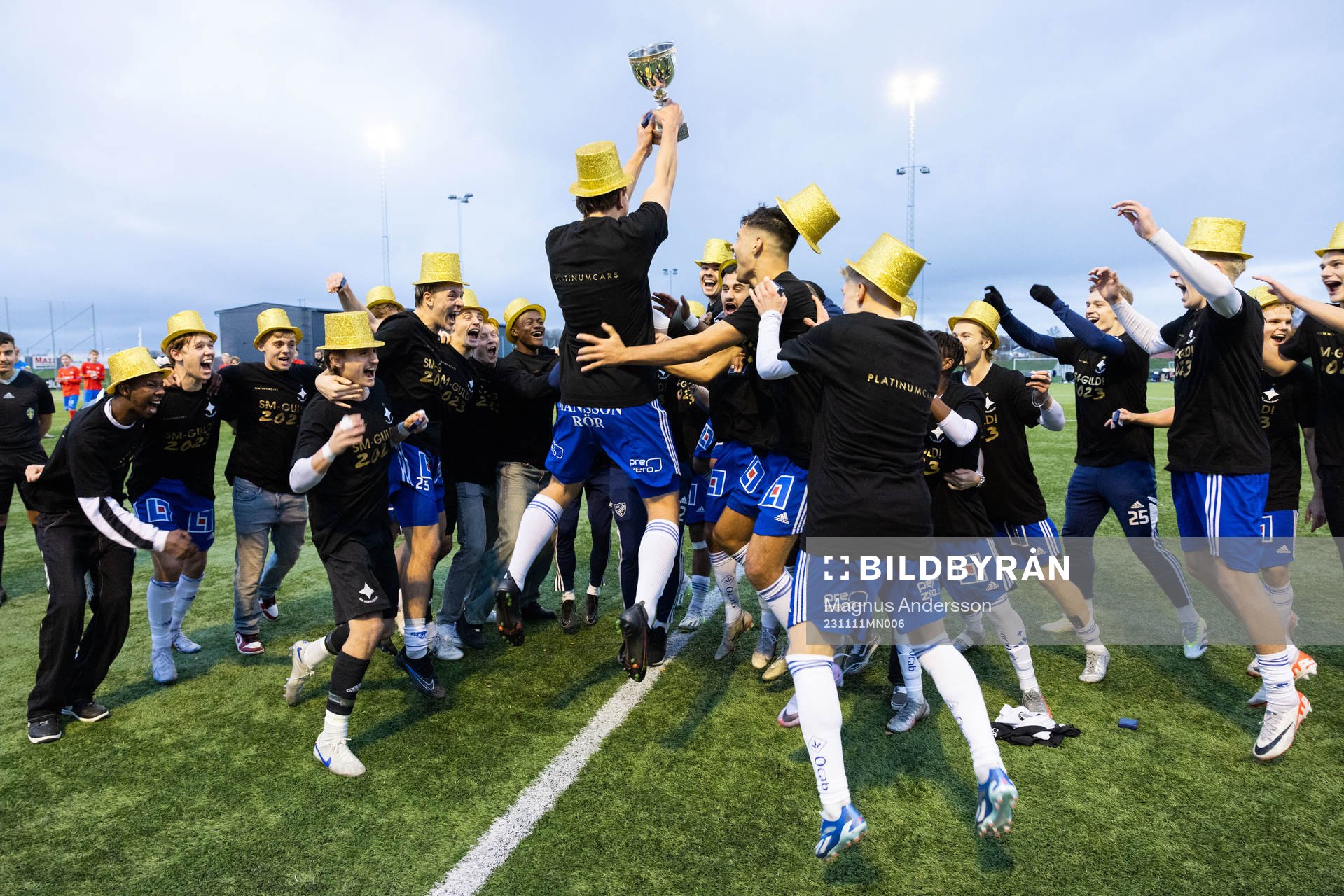 IFK Norrköpings spelare jublar