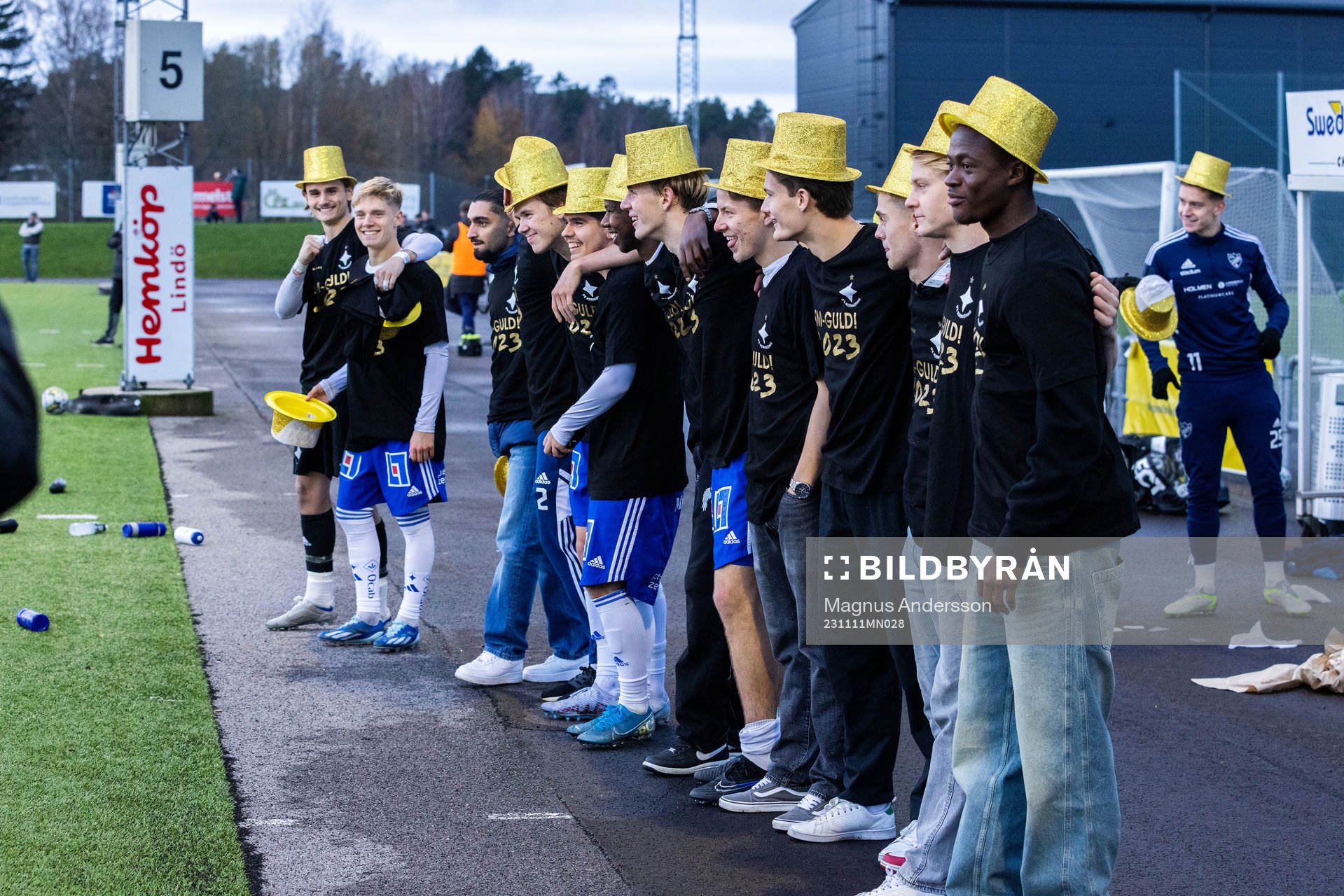 IFK Norrköpings spelare jublar