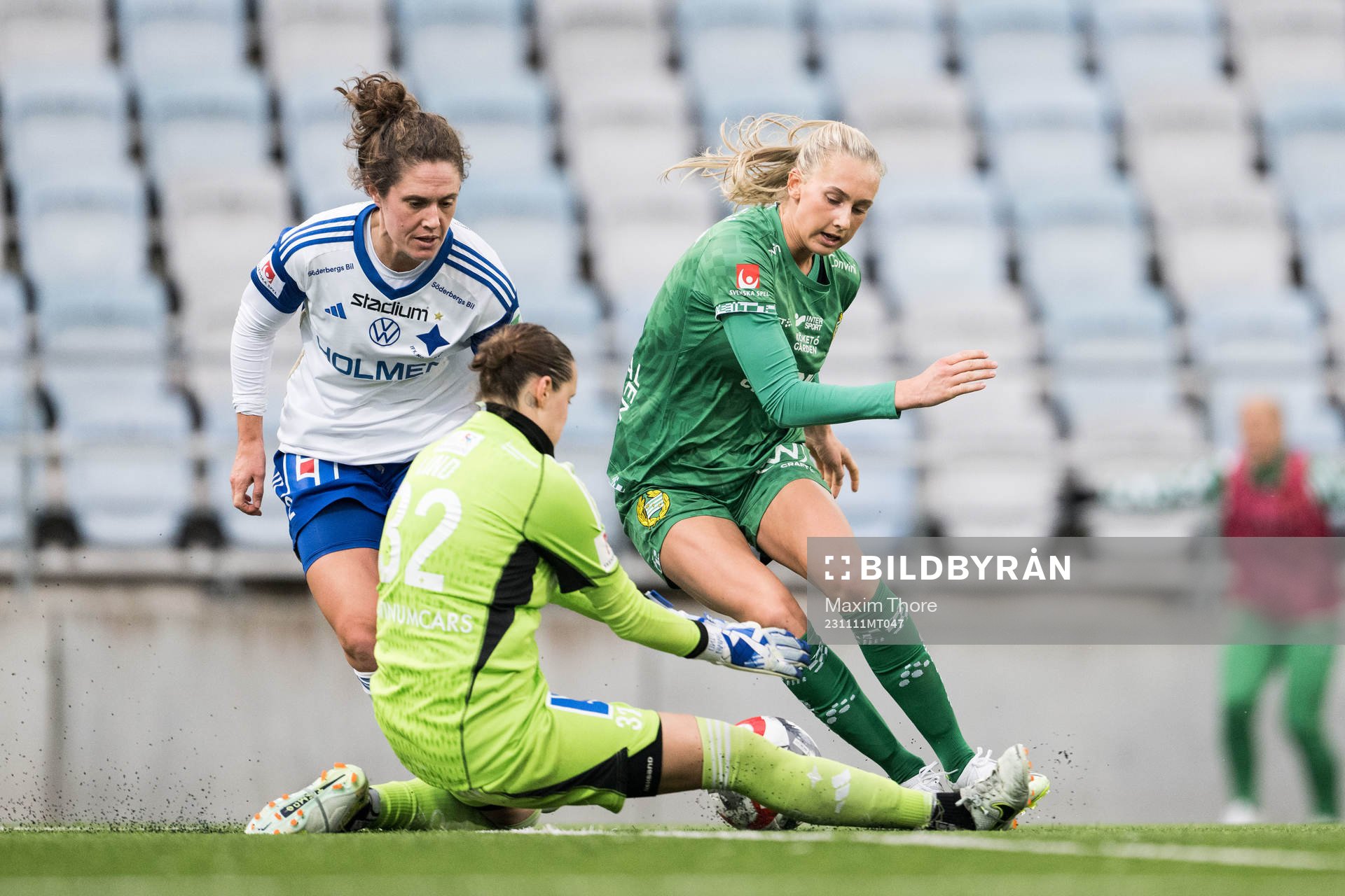 Hammarbys Ellen Wangerheim och IFK Norrköpings Emma Lind
