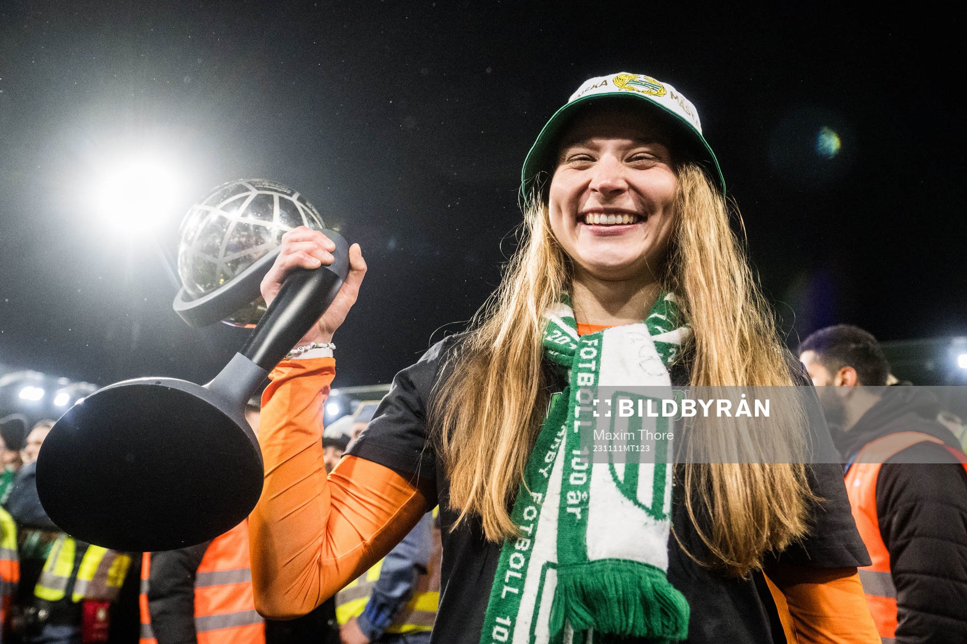 Hammarbys målvakt Anna Tamminen  jublar
