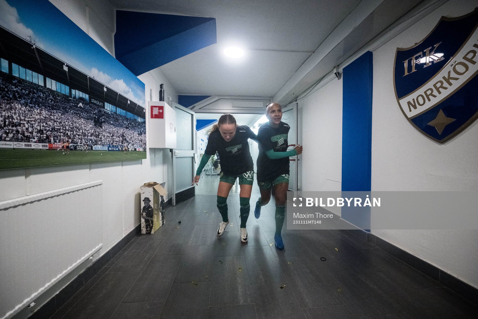 Hammarbys Matilda Vinberg och Madelen Janogy  jublar