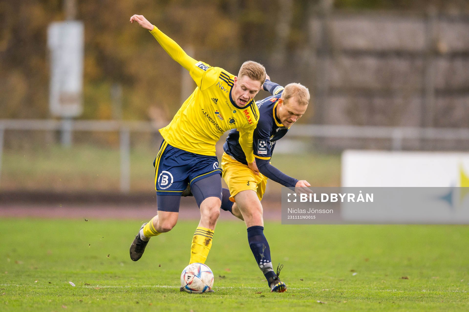 Ängelholms Karl Gunnarsson och Torns IFs Adam Olofsson
