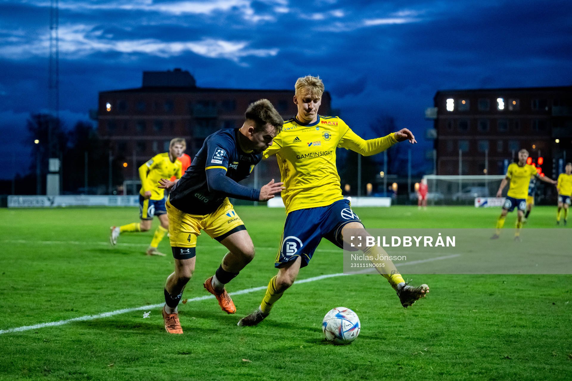 Torns IFs Kevin Robert  och Ängelholms Jens Magnusson