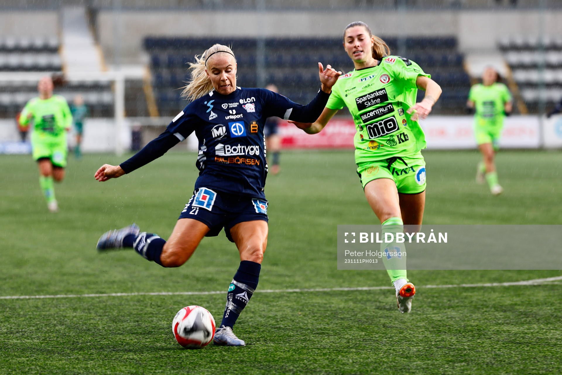 Linköpings Stina Lennartsson gör mål 1-0