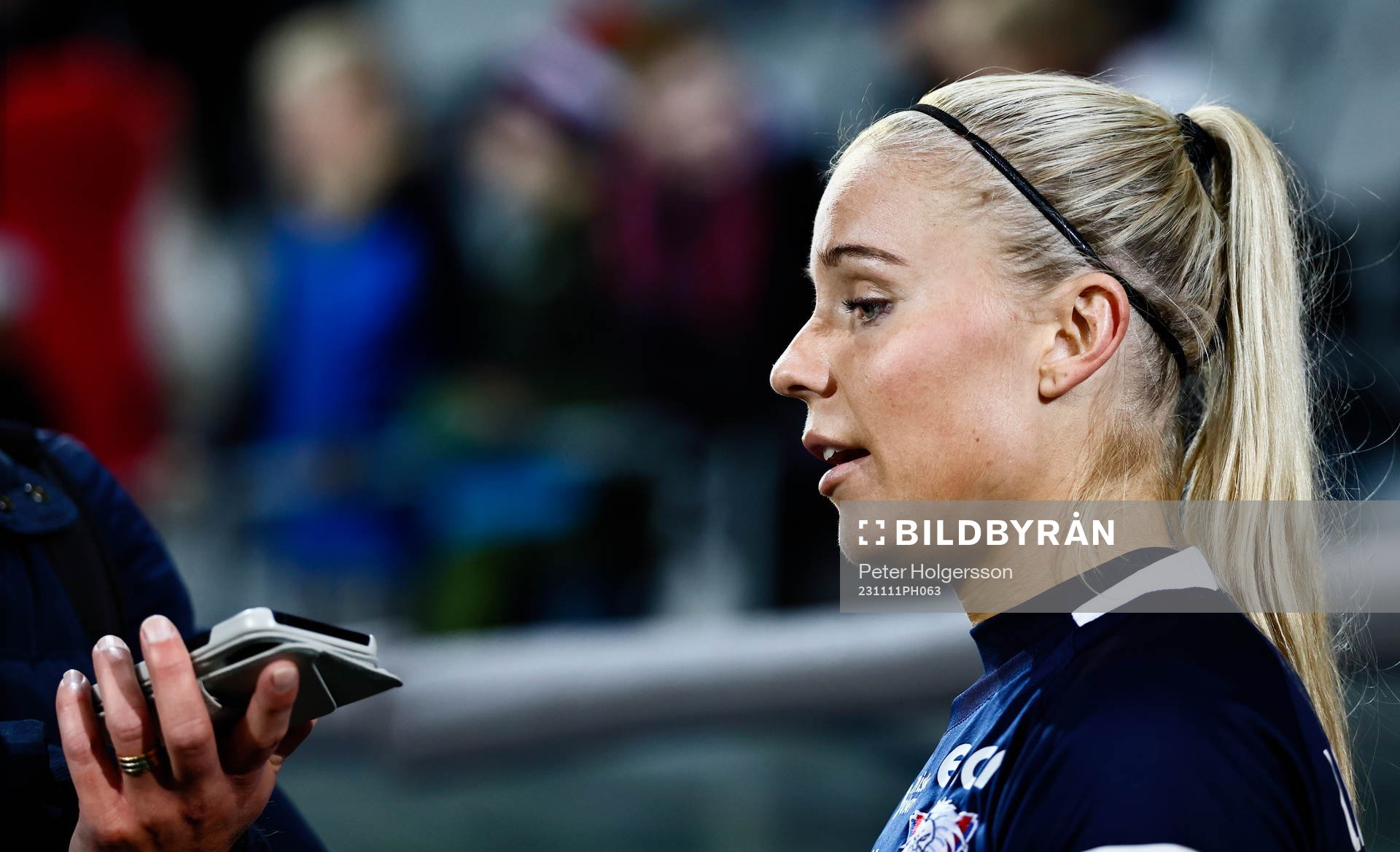 Linköpings Stina Lennartsson under fotbollsmatchen i Damallsvenskan mellan Linköping och Kristianstad den 11 november 2023 i Linköping.