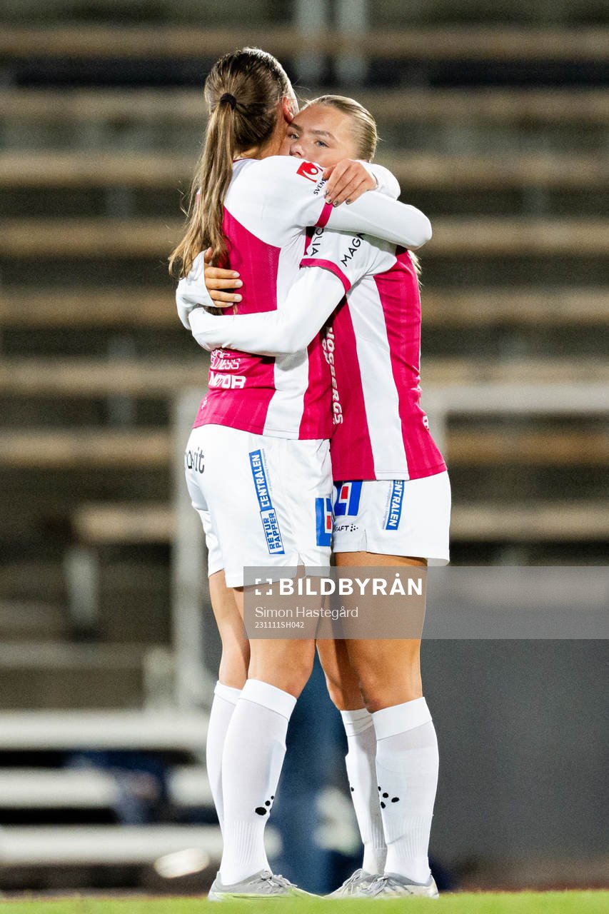 IK Uppsalas Louise Hvarfner deppar