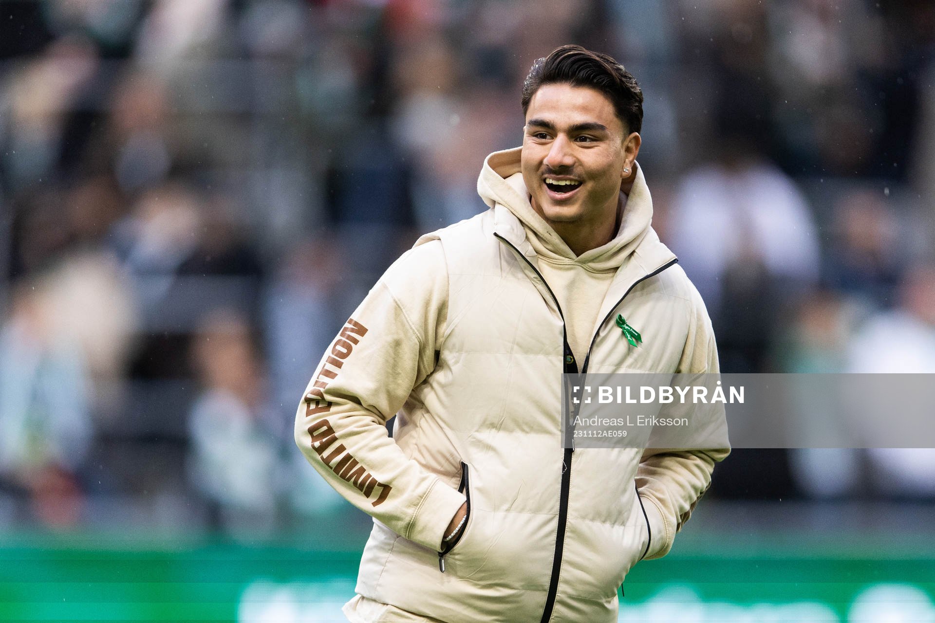 Hammarbys Jusef Erabi innan fotbollsmatchen i Allsvenskan