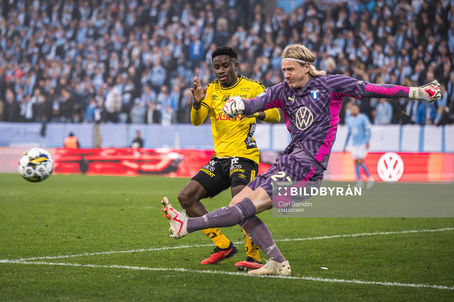 Elfsborgs Michael Baidoo och Malmö FFs Johan Dahlin