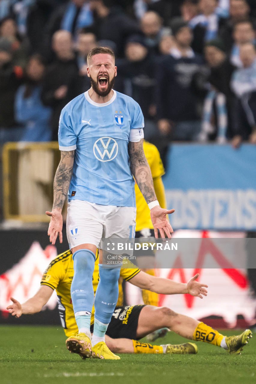 Malmö FFs Pontus Jansson deppar