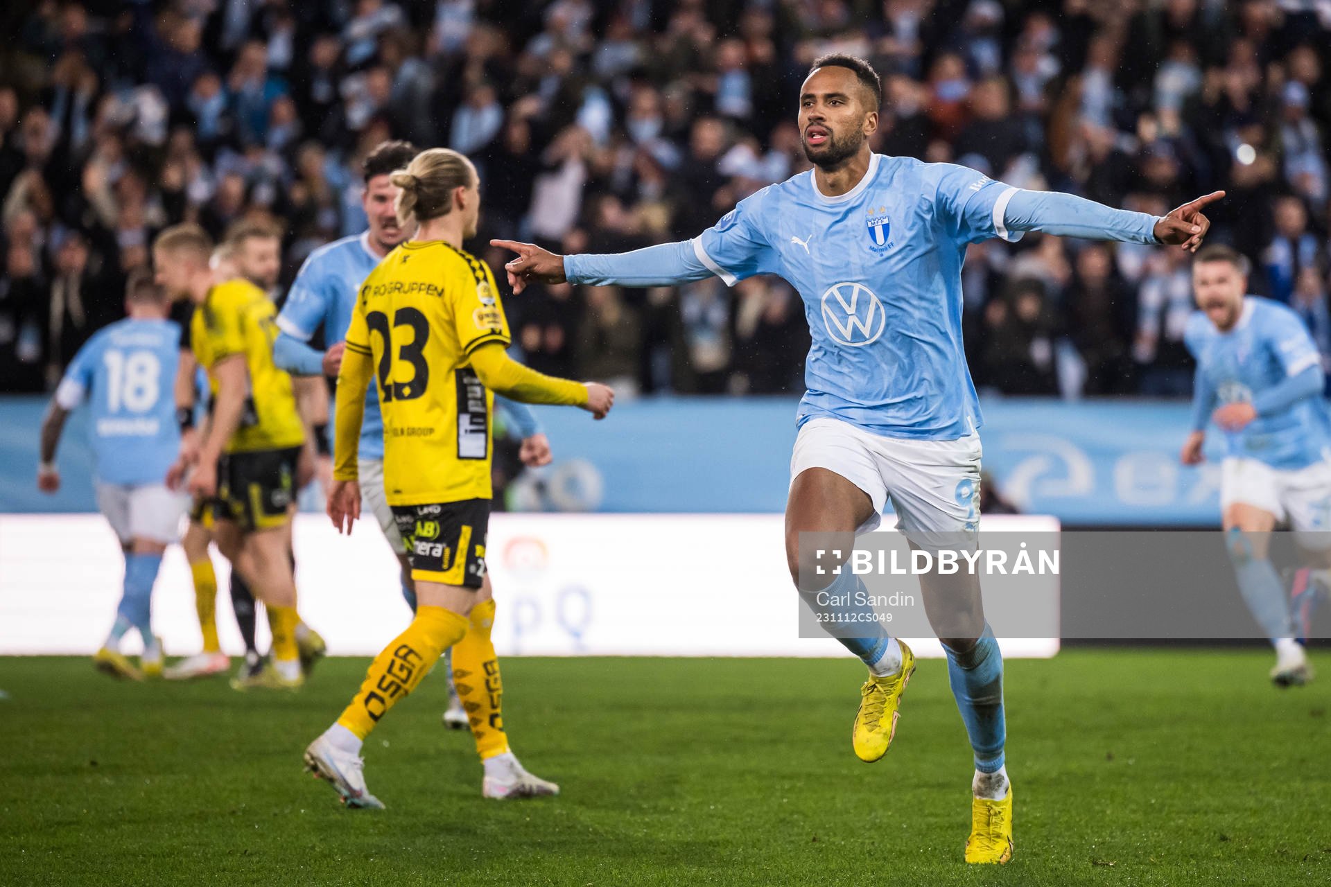 Malmö FFs Isaac Kiese Thelin jublar