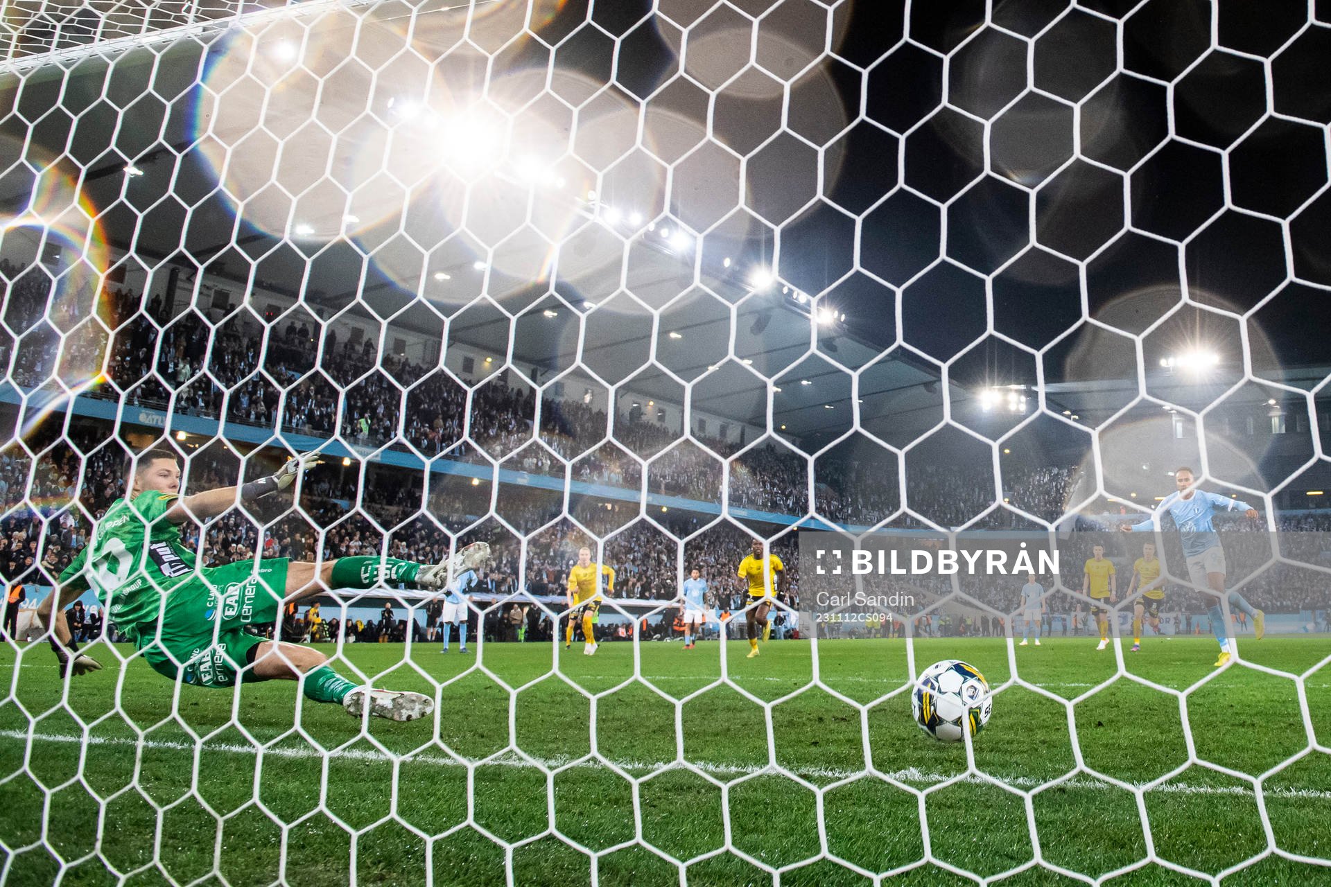 Elfsborgs målvakt Hakon Valdimarsson släpper in 1-0 från