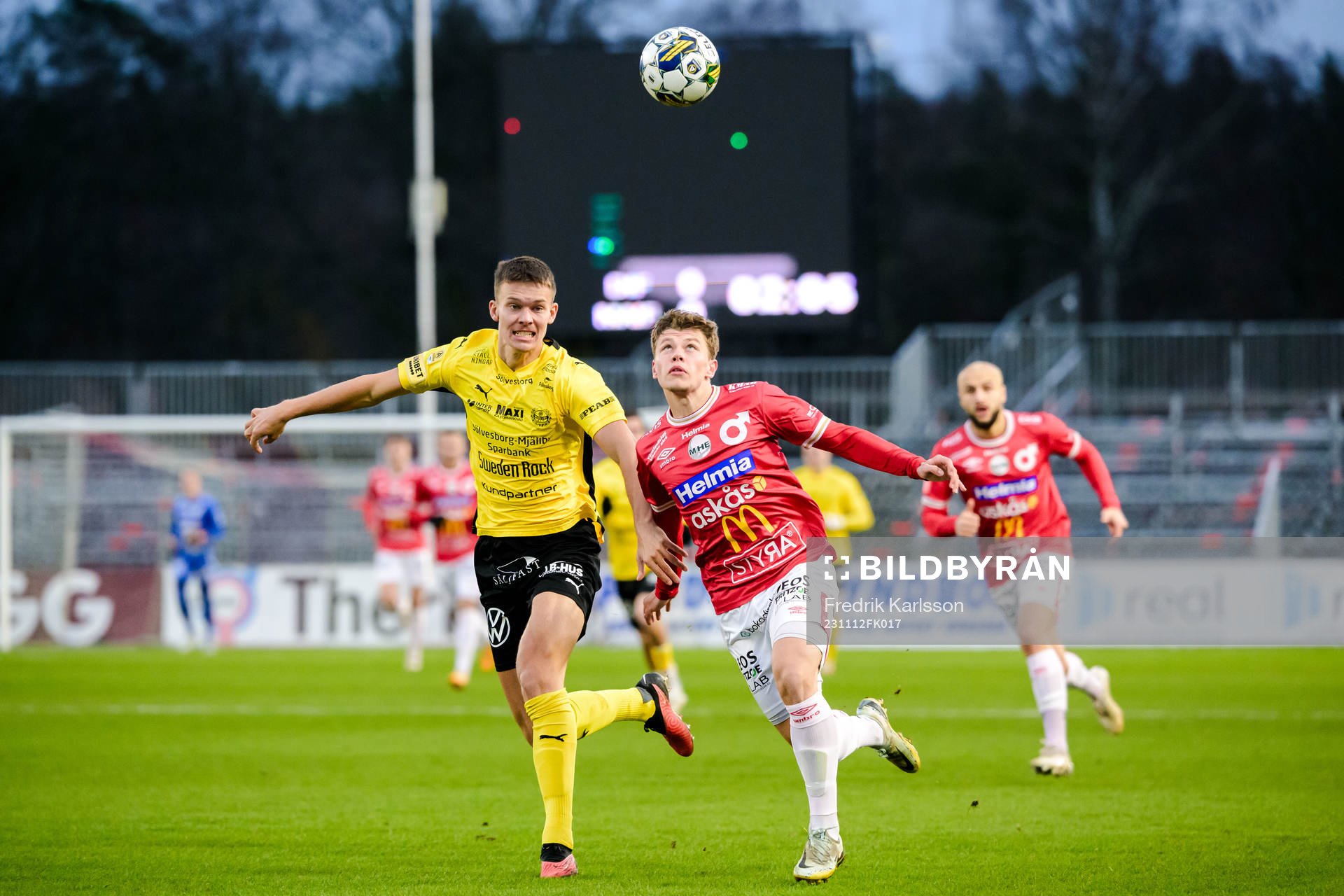 Mjällbys Arvid Brorsson och Degerfors Gustav Lindgren
