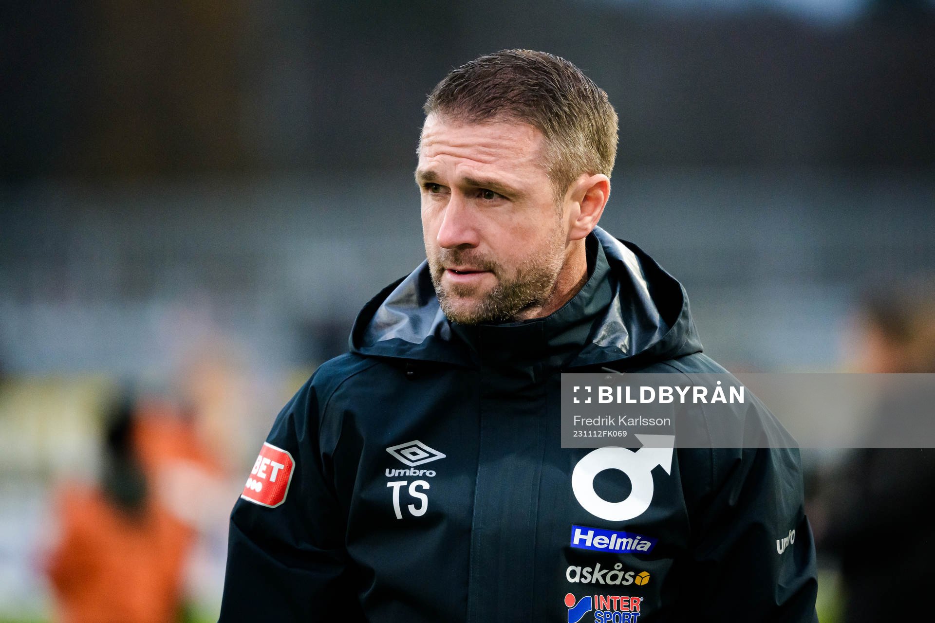 Degerfors tränare Tobias Solberg under fotbollsmatchen i Allsvenskan mellan Degerfors och Mjällby den 12 november 2023 i Degerfors. 