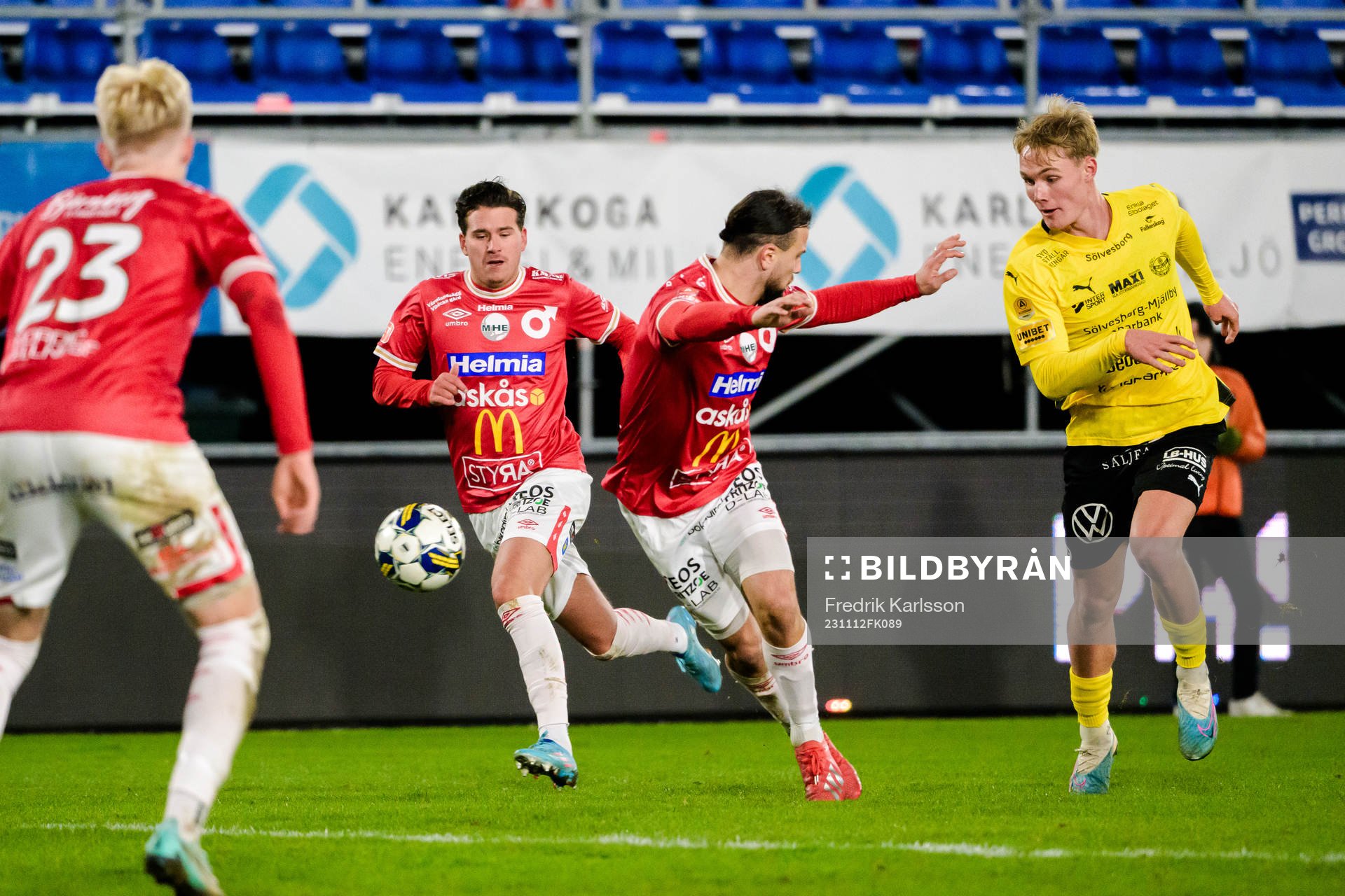 Mjällbys Max Fenger och Degerfors Carl Ljungberg