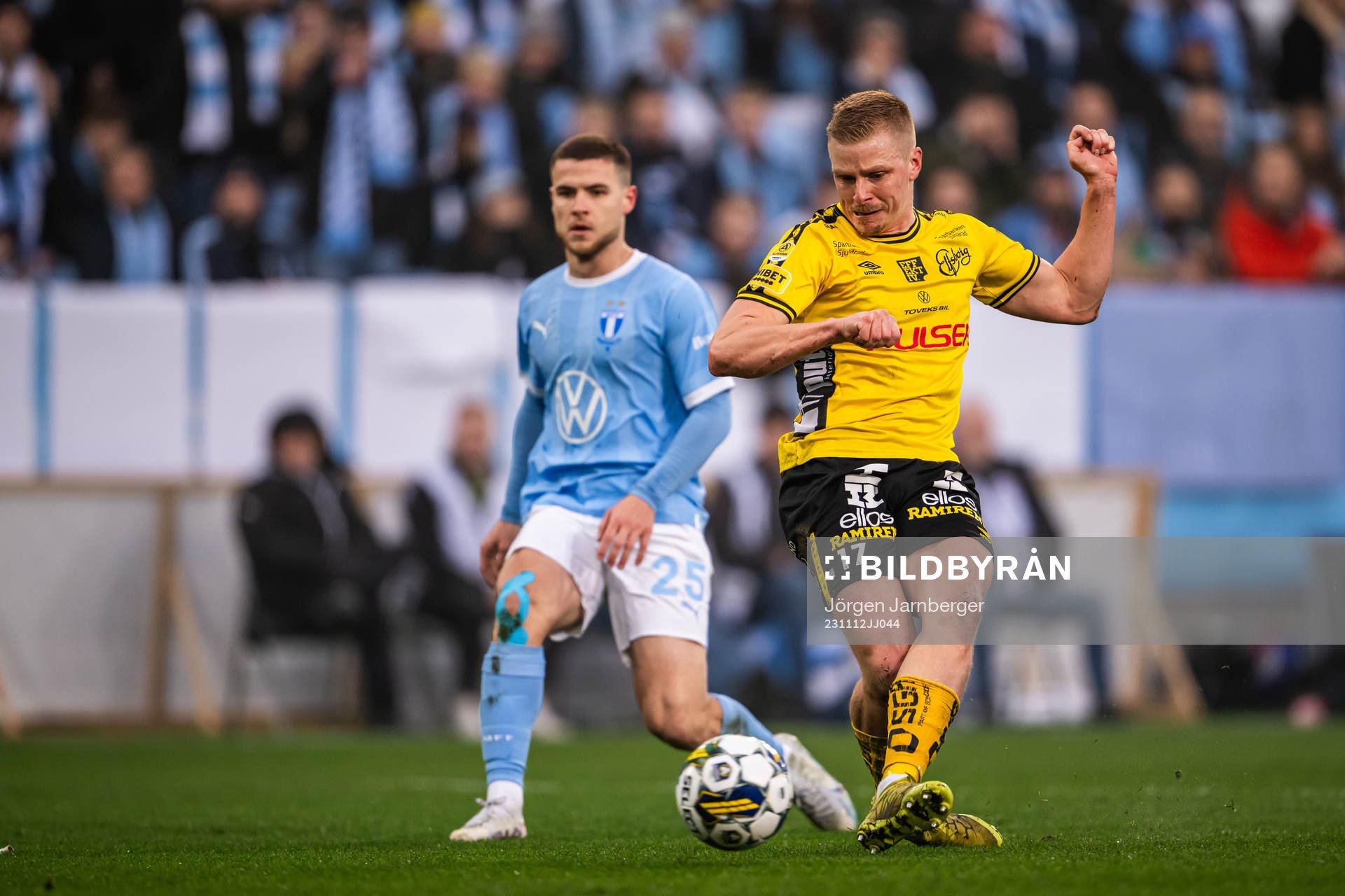 Elfsborgs Per Frick och Malmö FFs Gabriel Busanello