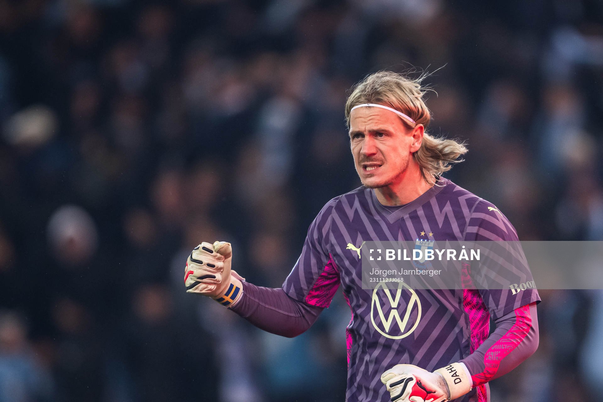Malmö FFs målvakt Johan Dahlin jublar