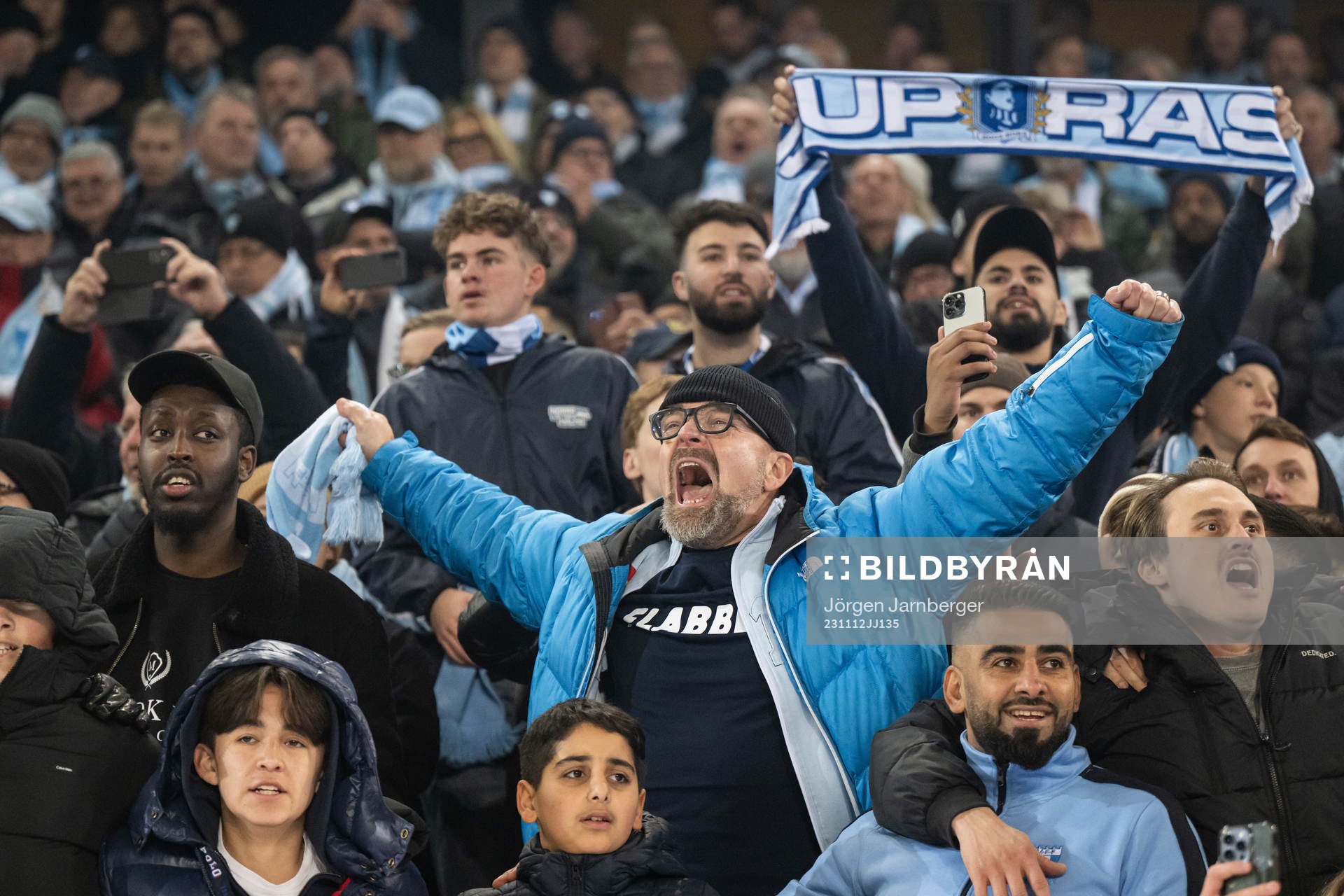 Jublande Malmö FF supportrar